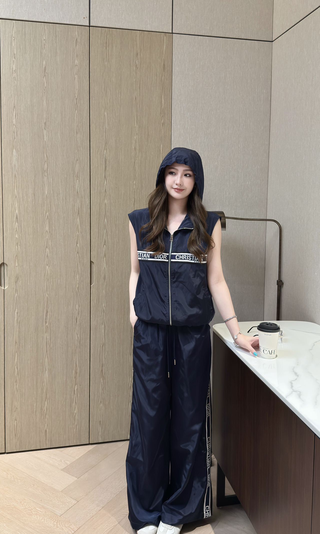NO:822476,A set of upper body,19860909一套上身,,,Women's clothing