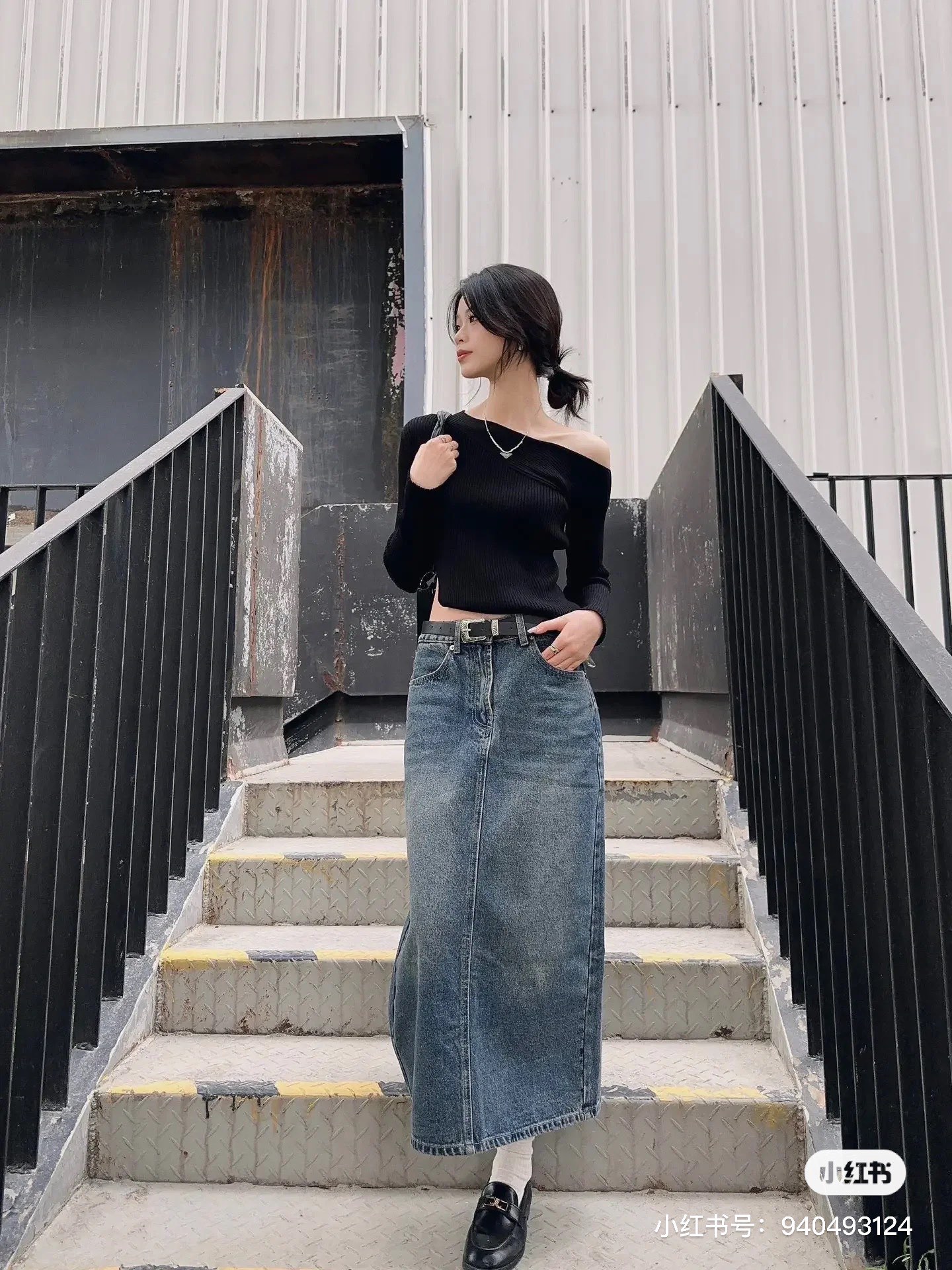 NO:831244,,,19860909,,,Women's clothing