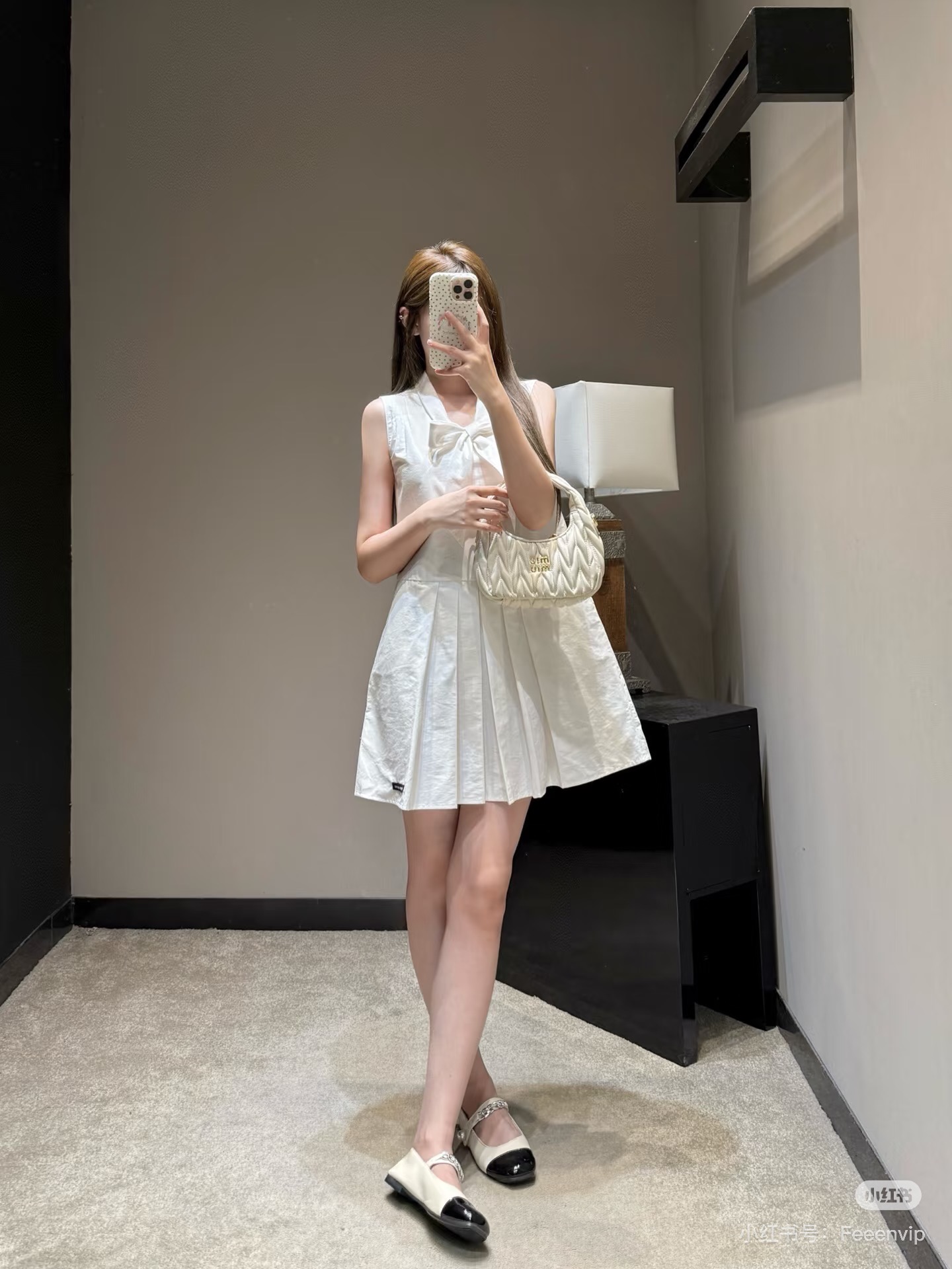 NO:892893,,,19860909,,,Women's clothing