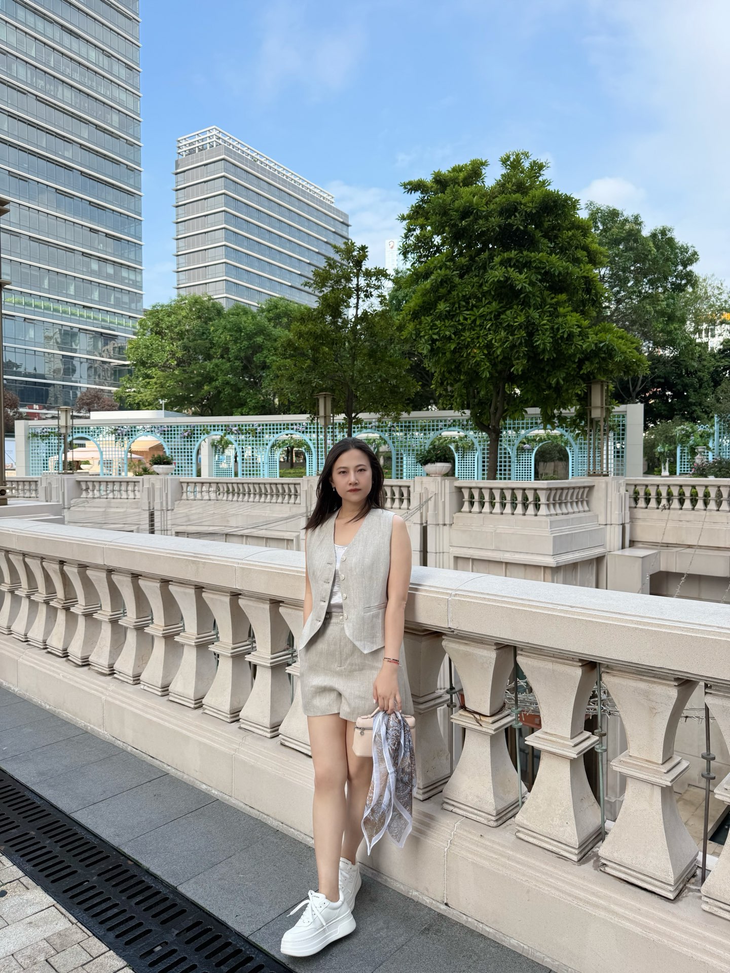 NO:899207,upper body,,19860909上身,,,Women's clothing
