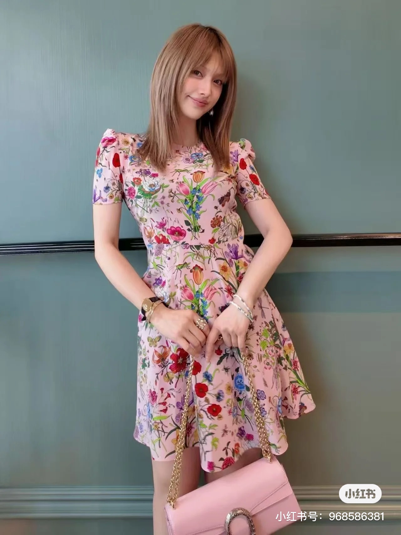 NO:892141,,,19860909,,,Women's clothing