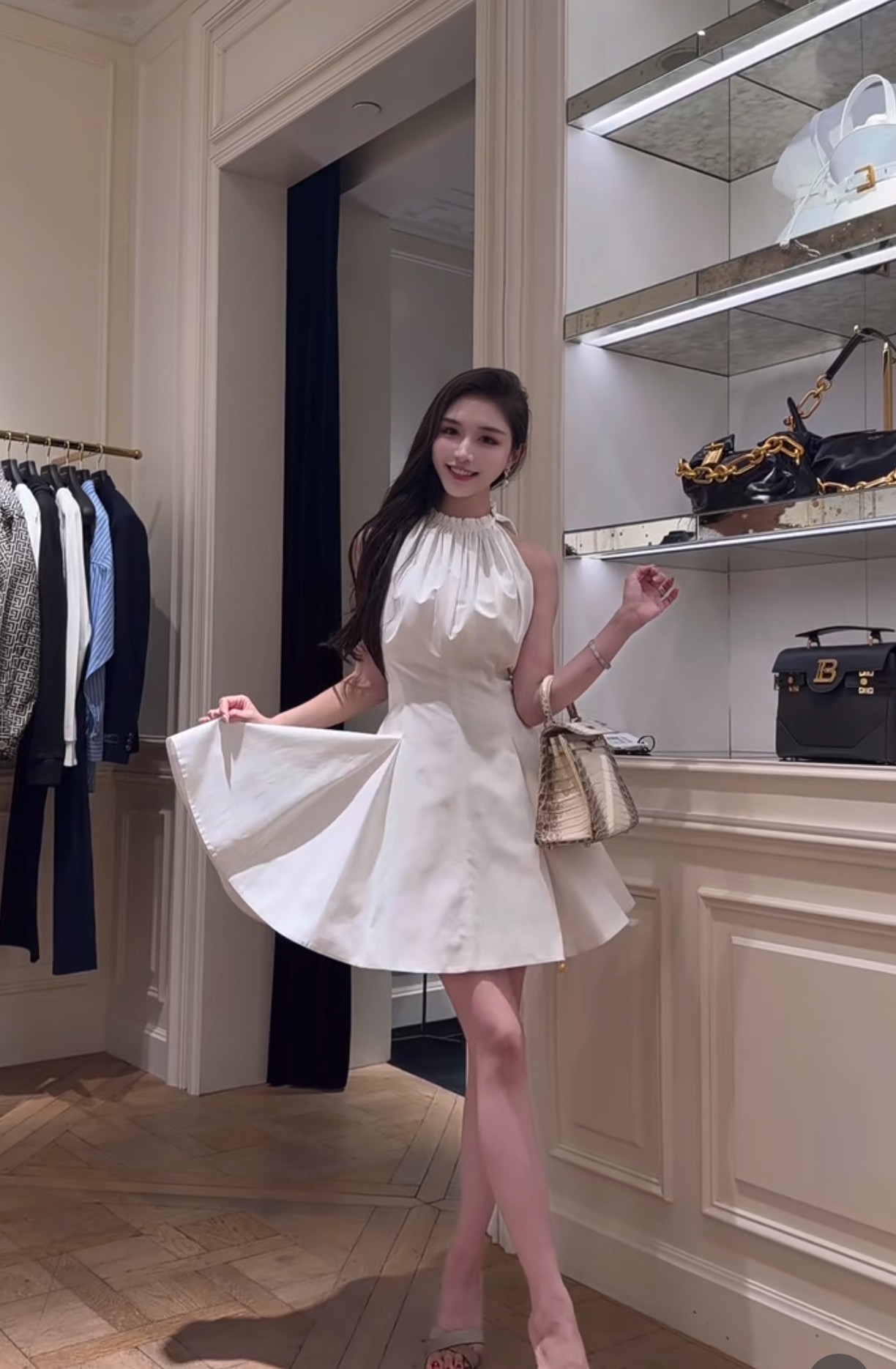 NO:891793,,,19860909,,,Women's clothing