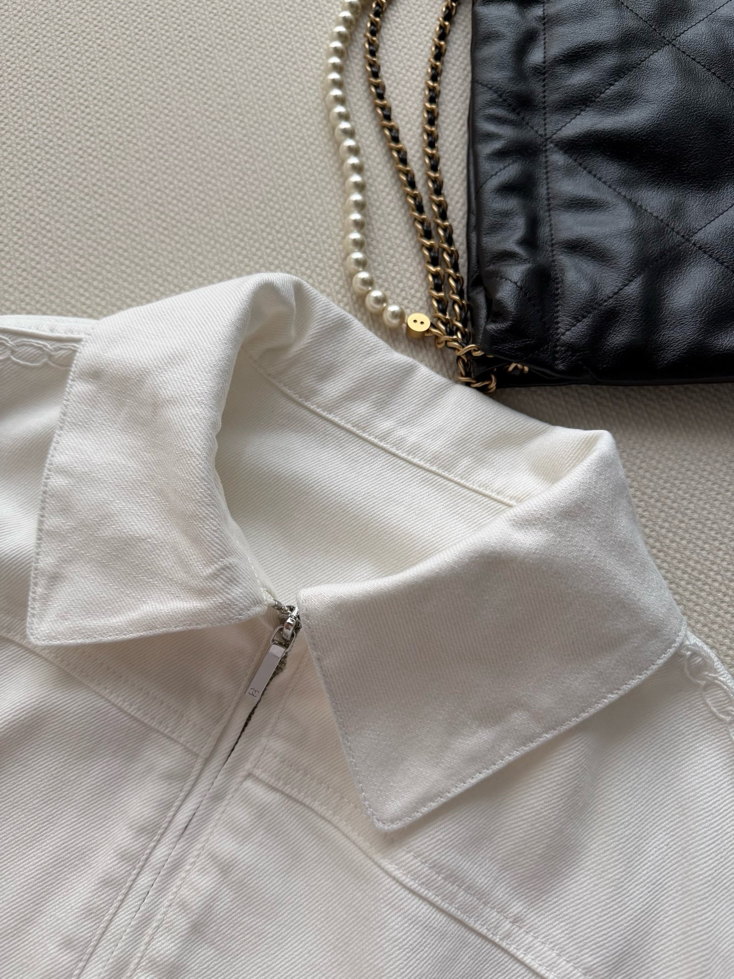 Chanel White Chain Embroidery Short Zipper Jacket