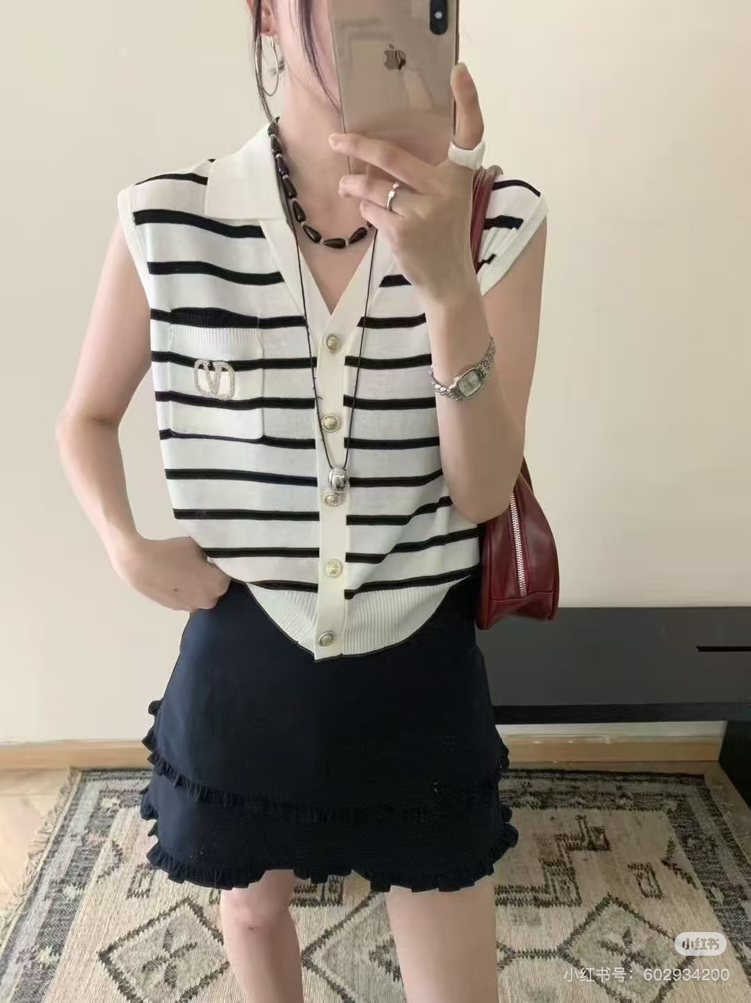 NO:906301,,,19860909,,,Women's clothing