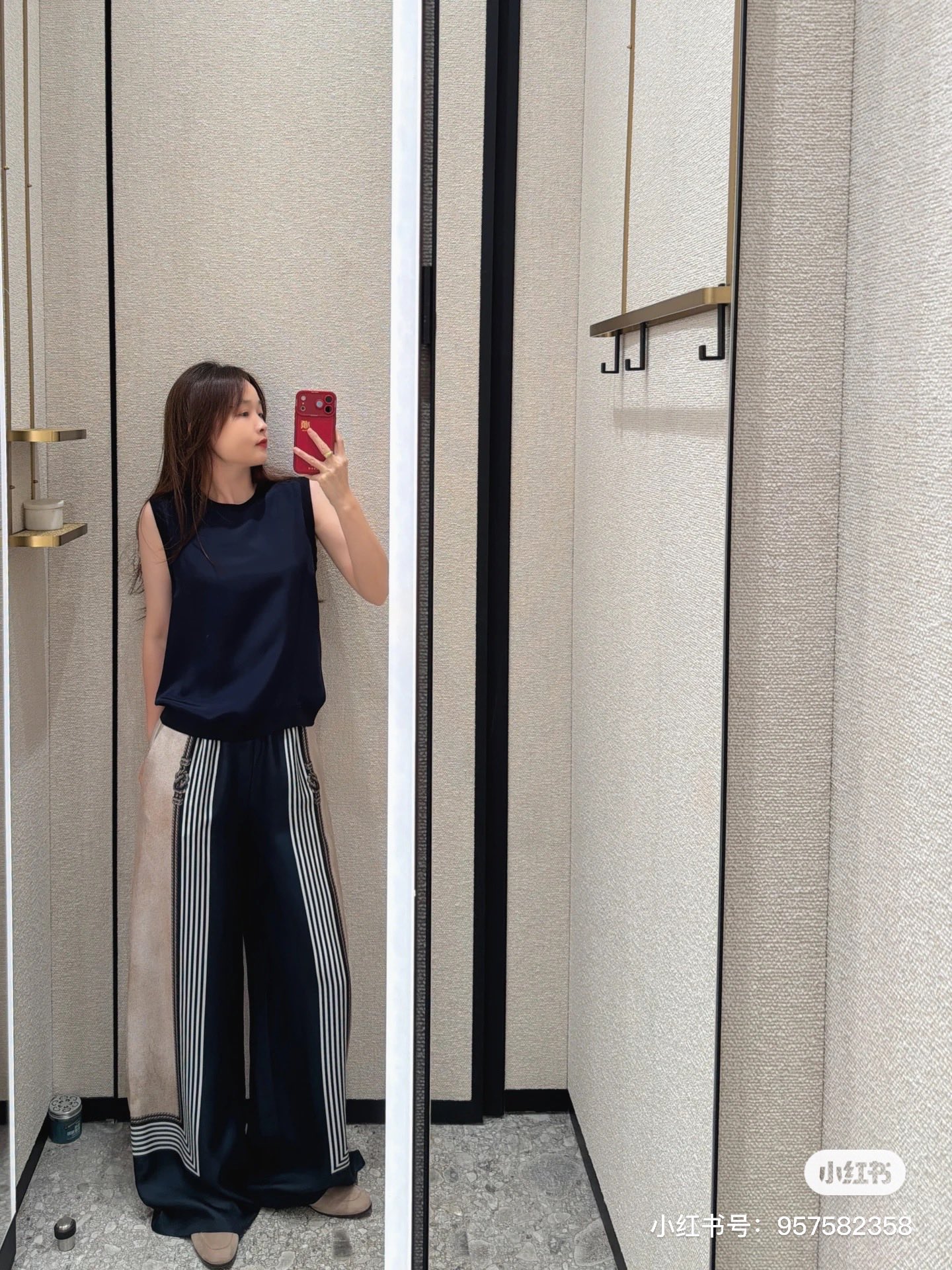 NO:922068,upper body of pants,,19860909裤子上身,,,Women's clothing