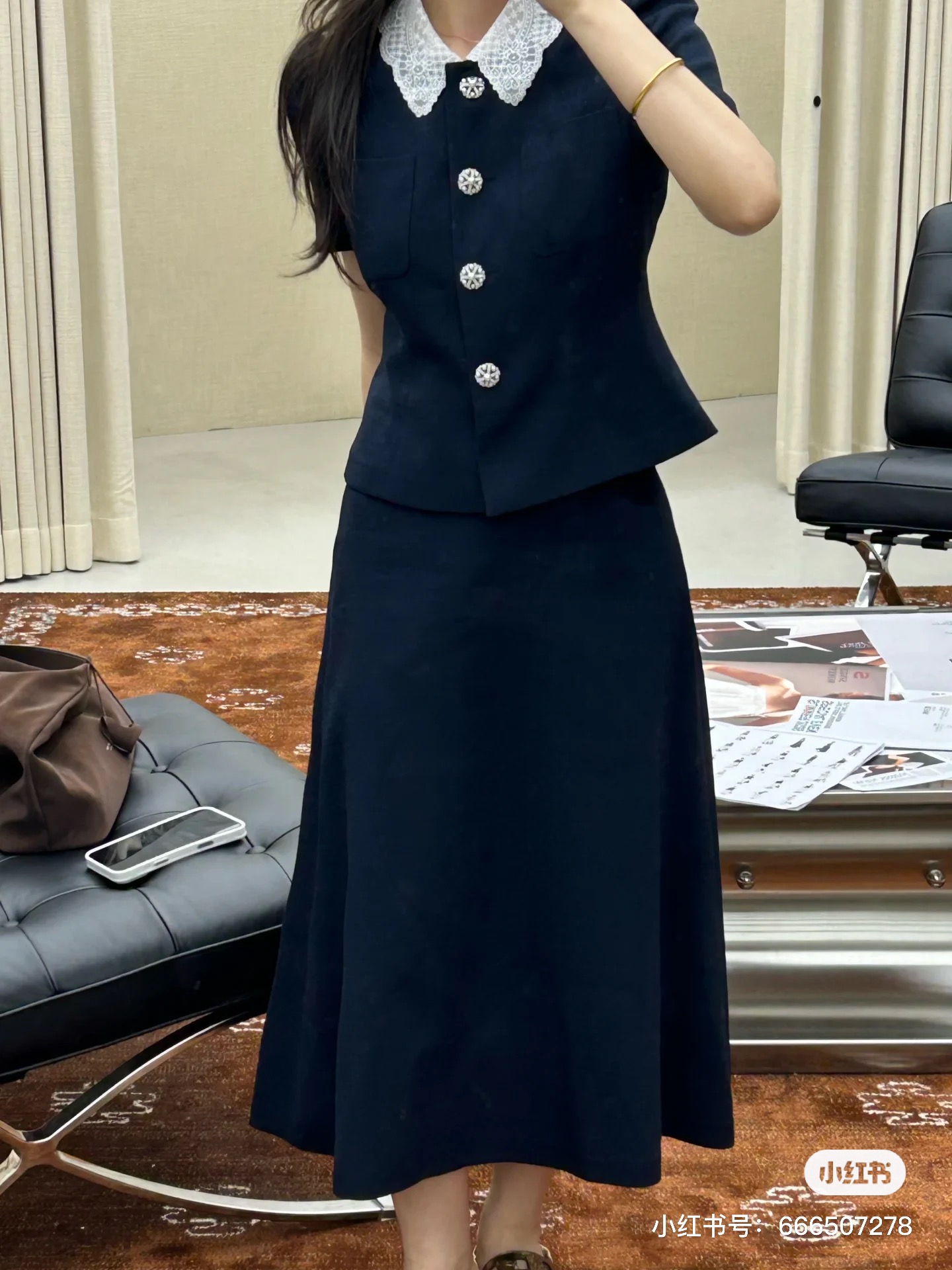 NO:925530,,,19860909,,,Women's clothing