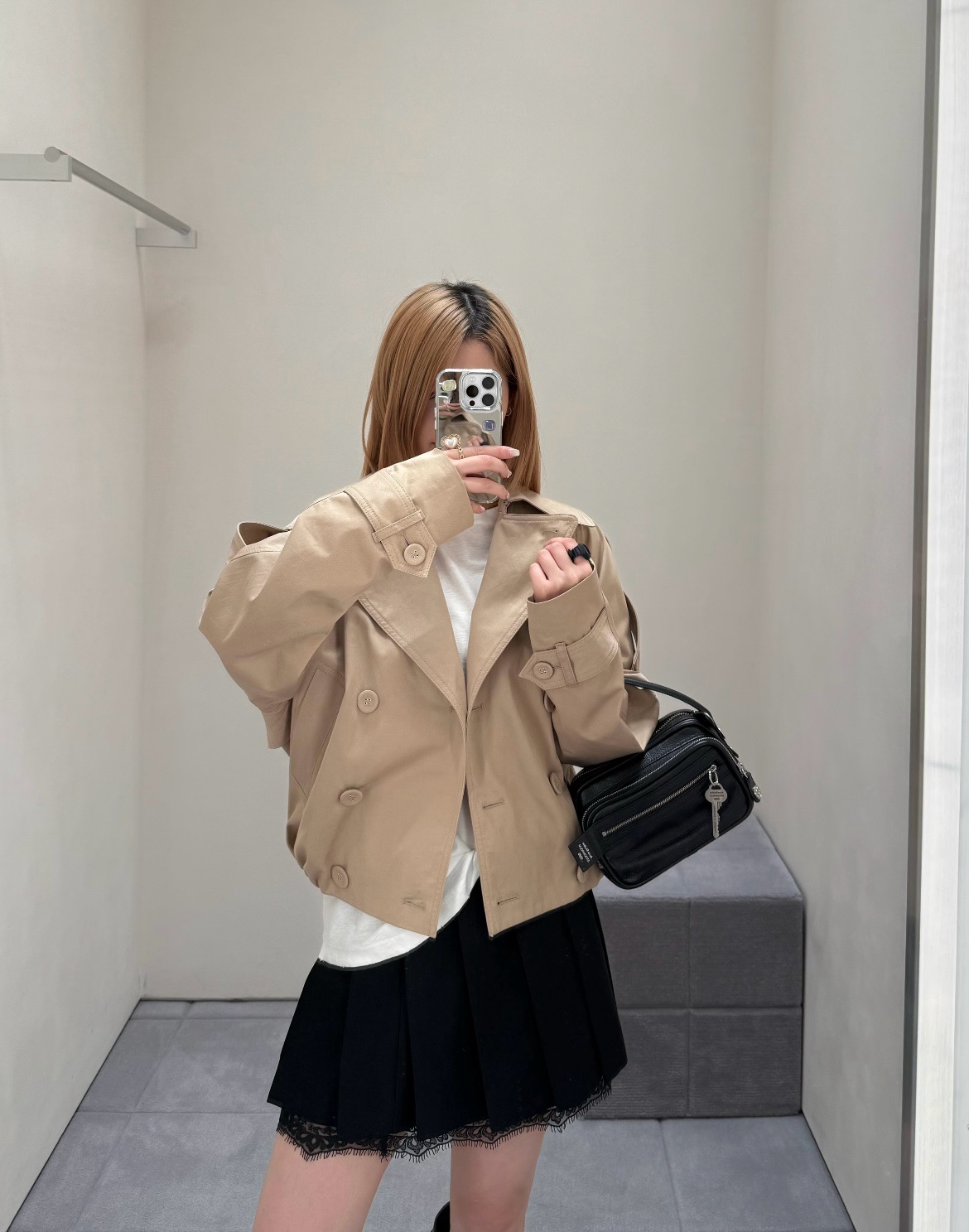 NO:951448,,,19860909,,,Women's clothing