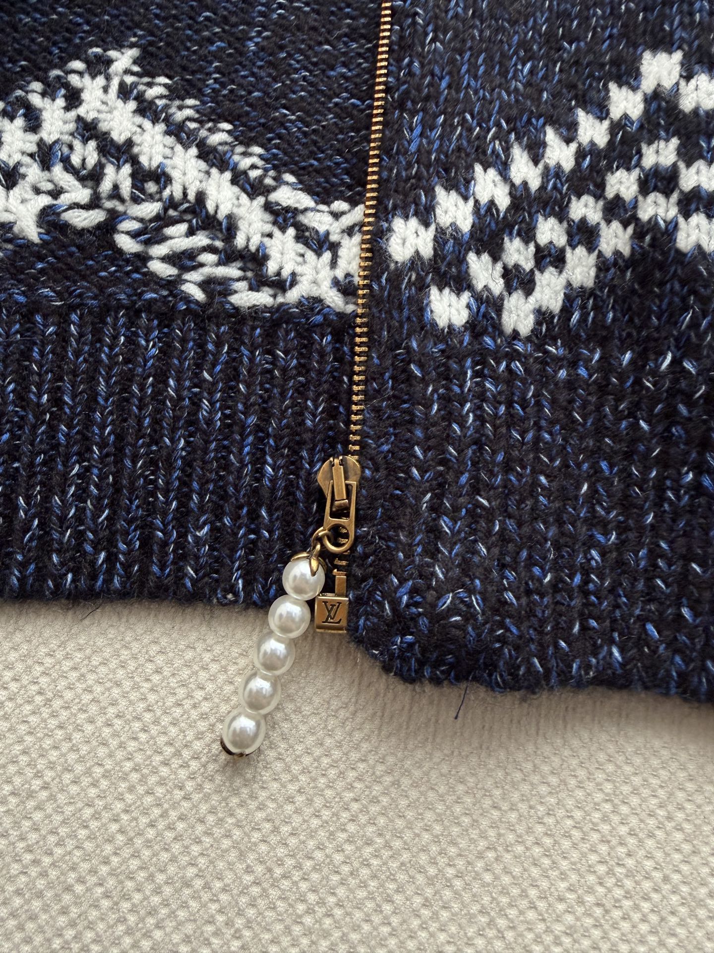 louis vuitton rabbit jacquard hooded cardigan