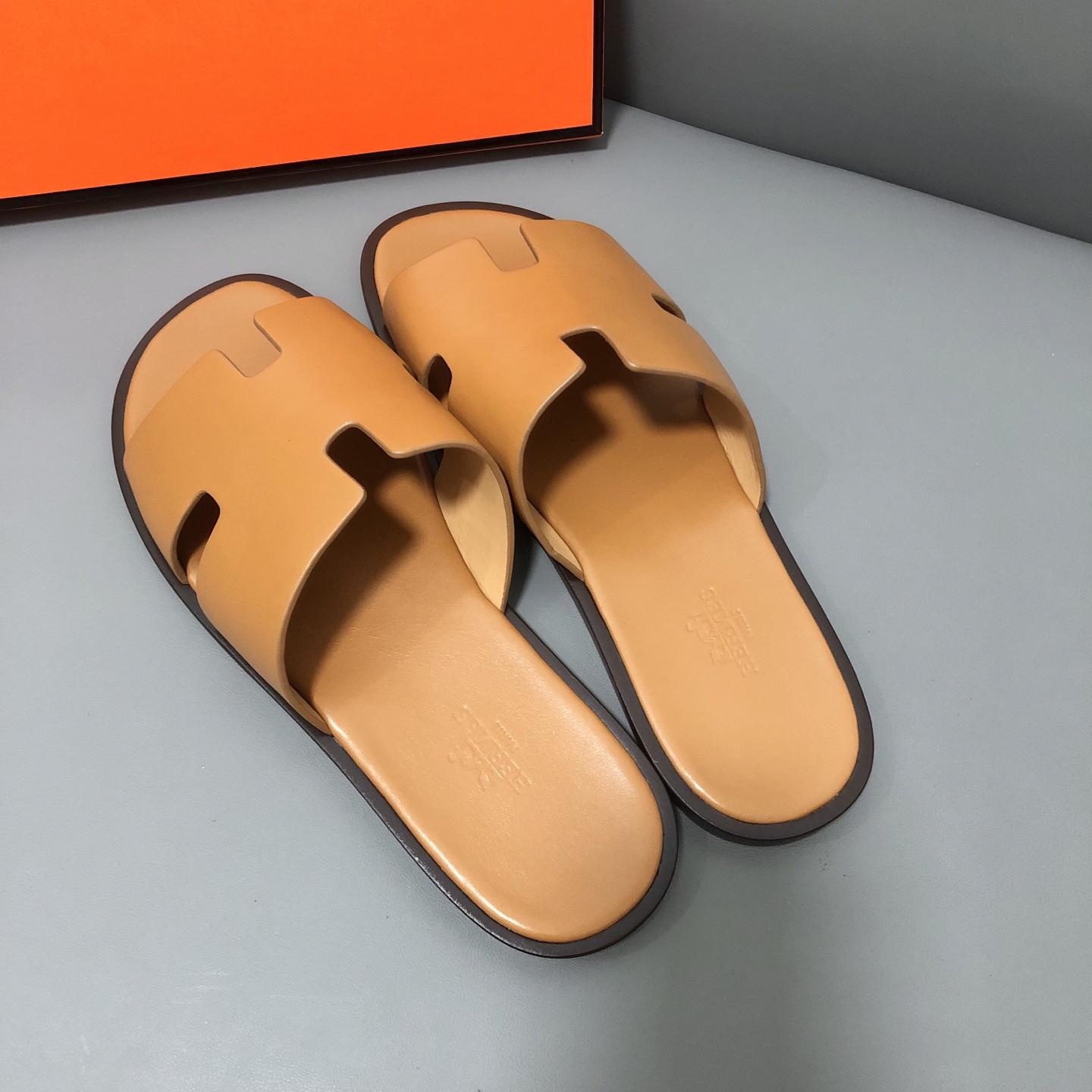 Alternative view of Hermes Slides 12585