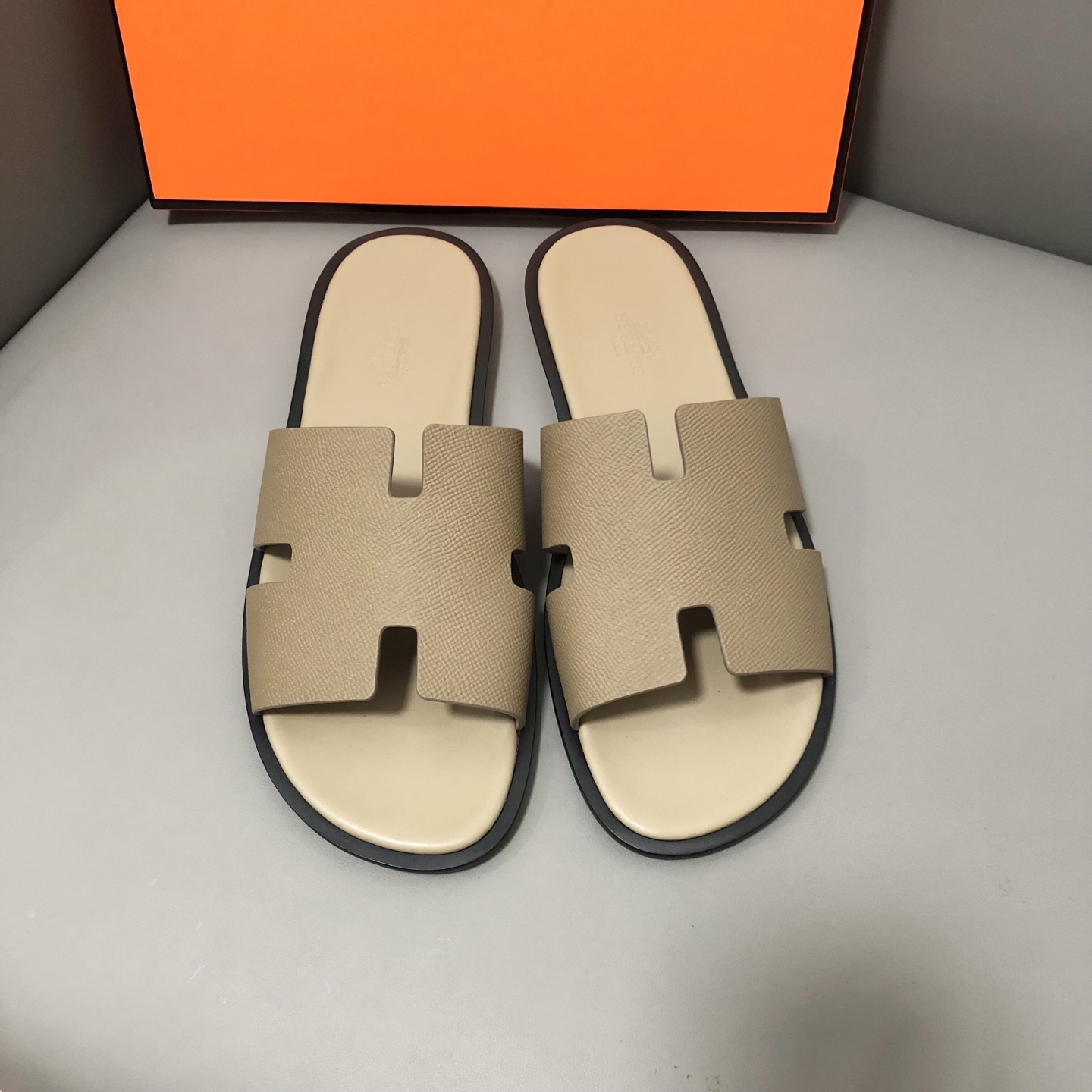 Hermes Slides 12589