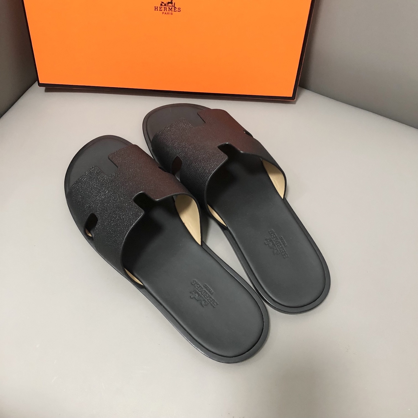 Alternative view of Hermes Slides 12588