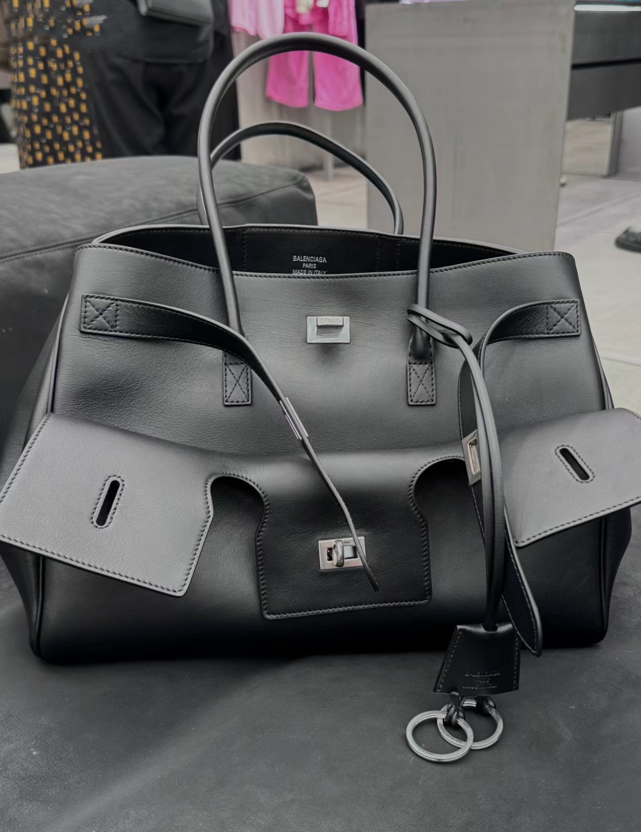 Balenciaga 🔥