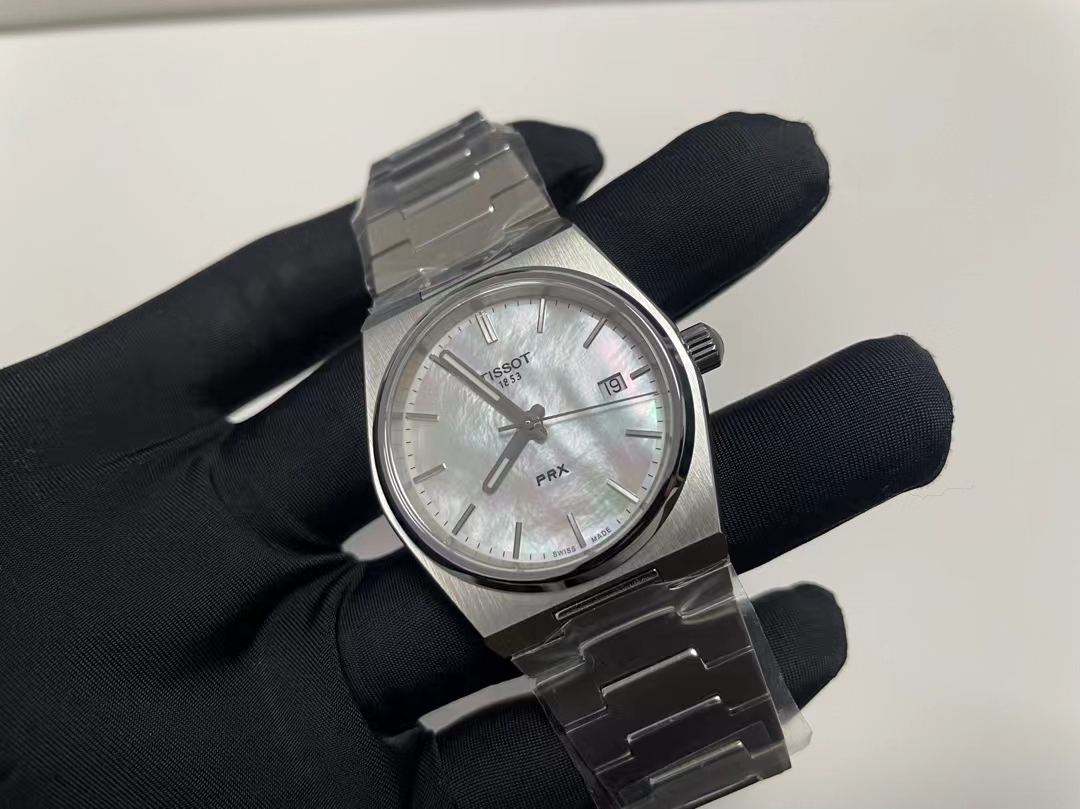 Tissot Classic Series Women’s Watch with Steel Stone Core – T137.210.11.111.00 - 图片 4