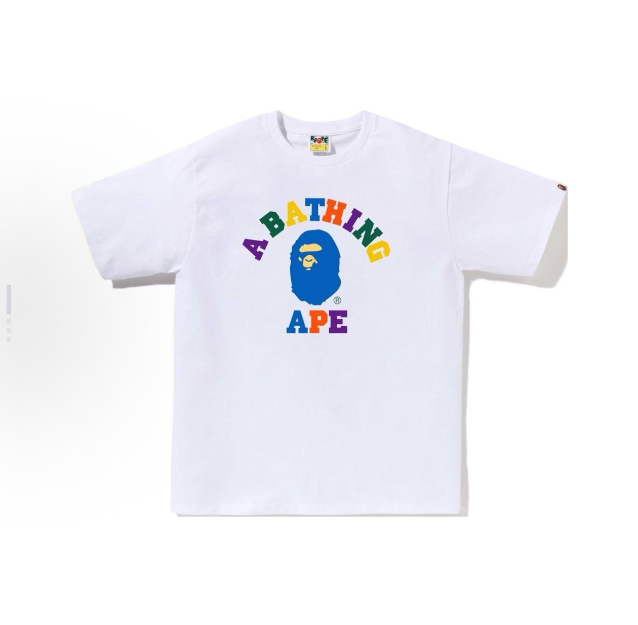 P55

001205款A BATHING APE 印花图案圆领短袖T恤 男女同款  码数smlxlxxl  黑色白色