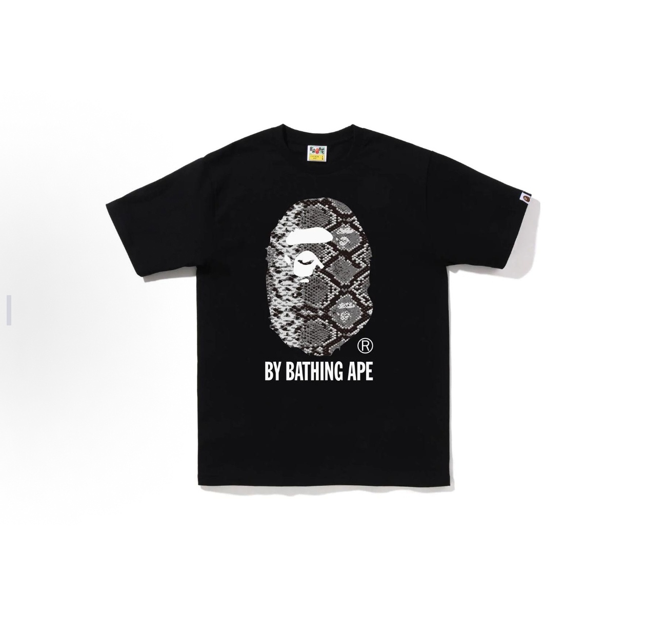 P55

001206款BAPE 猿人字母Logo印花圆领短袖T恤 男女同款  码数smlxlxxl  黑棕，白棕，黑灰，白灰
