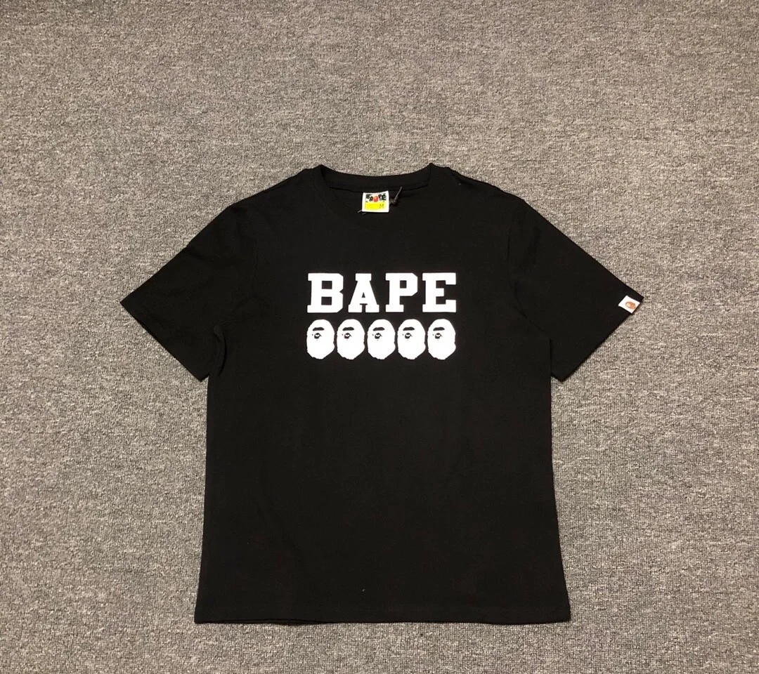 P55

001216款A BATHING APE 字母猿人头印花短袖T恤  男女同款  码数smlxlxxl. 黑色白色