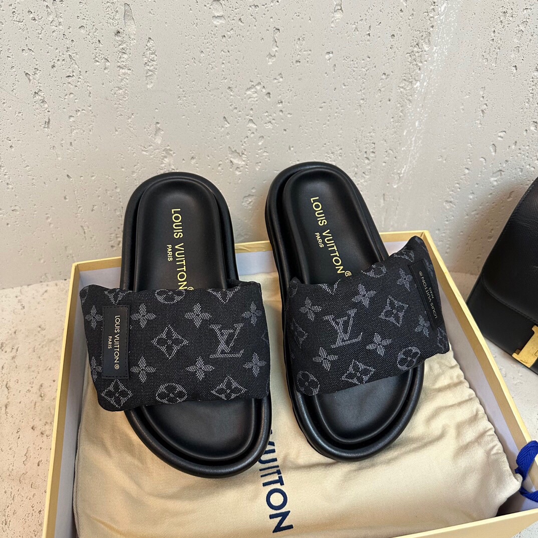 루이비통 벨크로 모노그램 레드 샌들 레플리카 3797