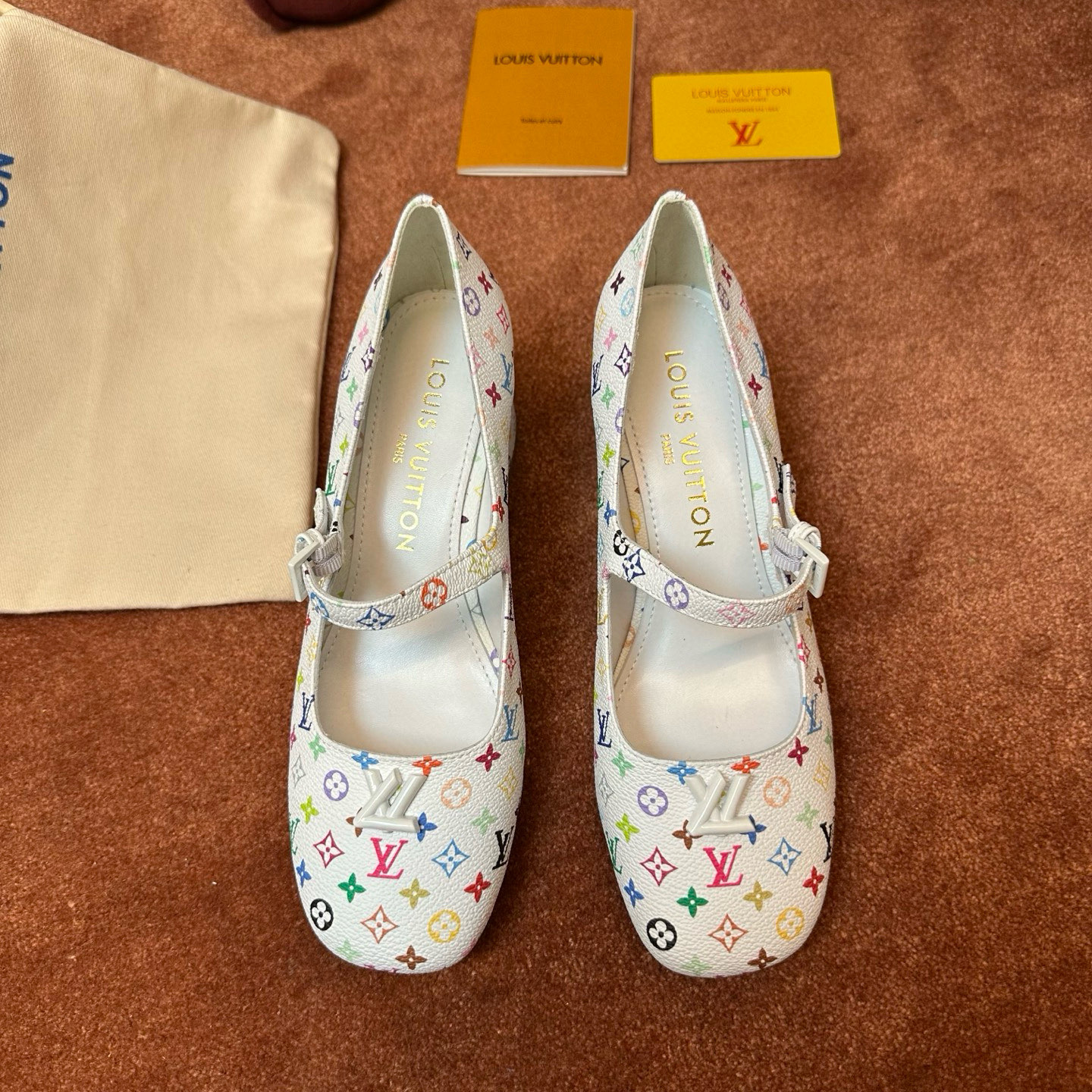 루이비통 신발 Louis Vuitton 10005