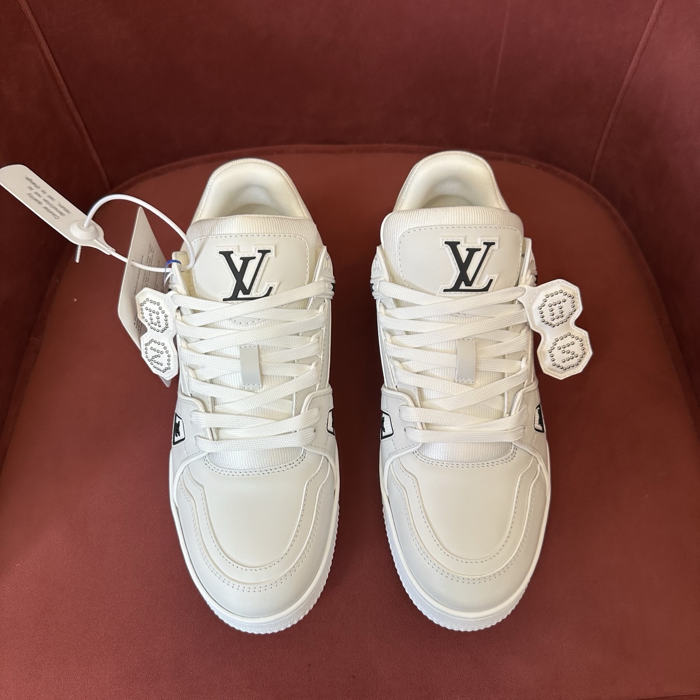 루이비통 2025 LV 트레이너 스니커즈 레플리카 4008