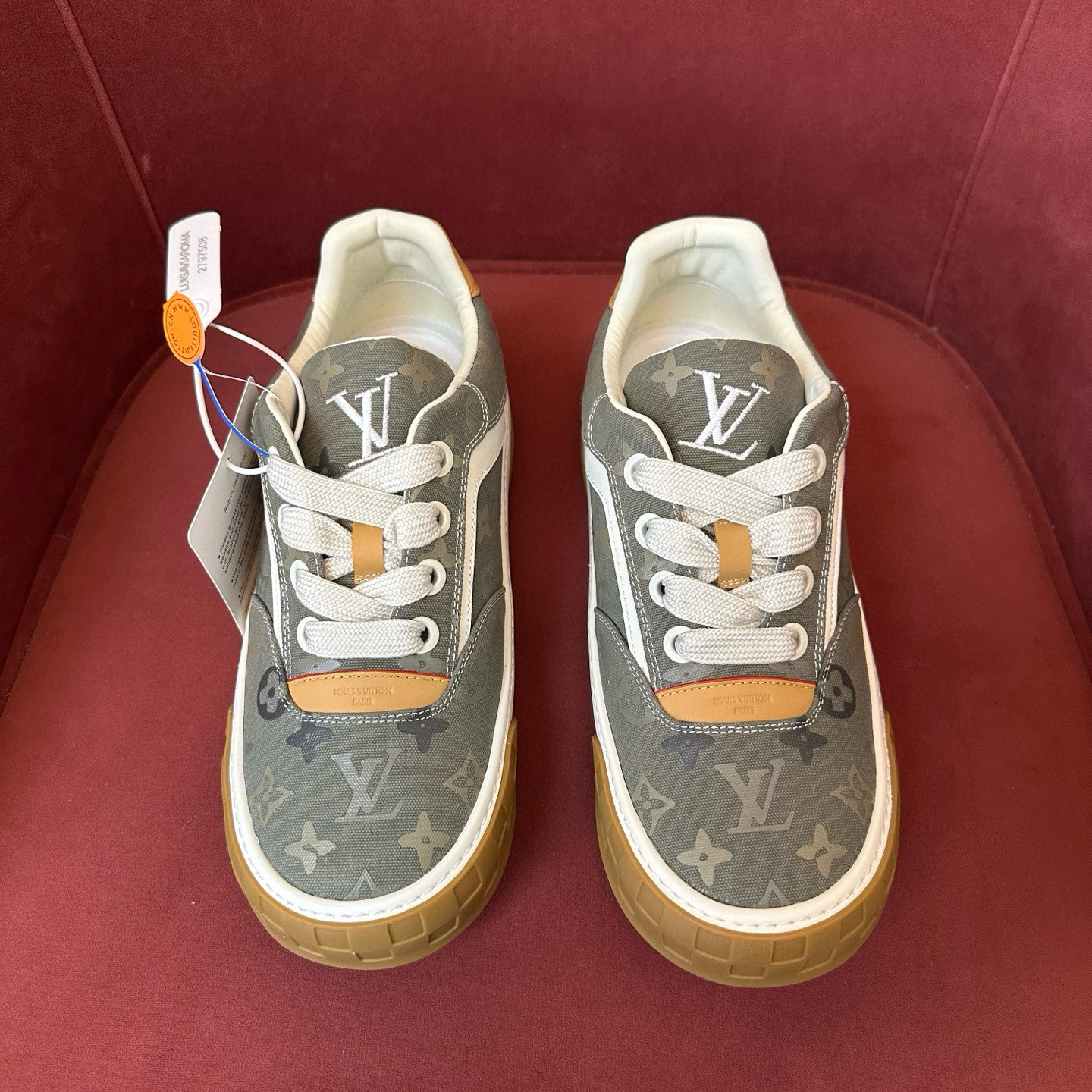 루이비통 신발 Louis Vuitton 3910