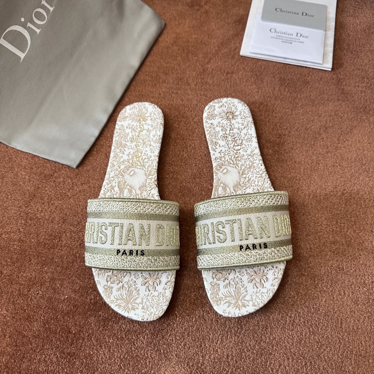 디올 신발 108402 Dior Shoes