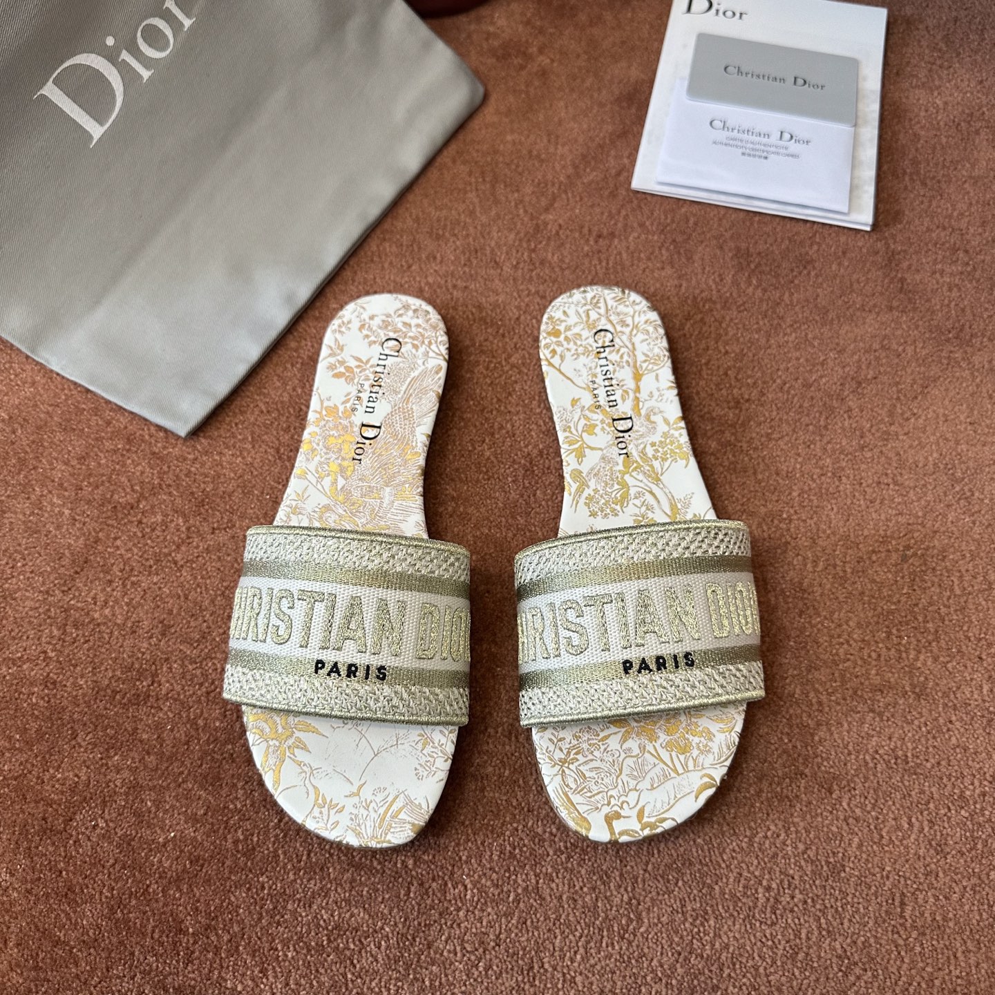 디올 신발 108401 Dior Shoes