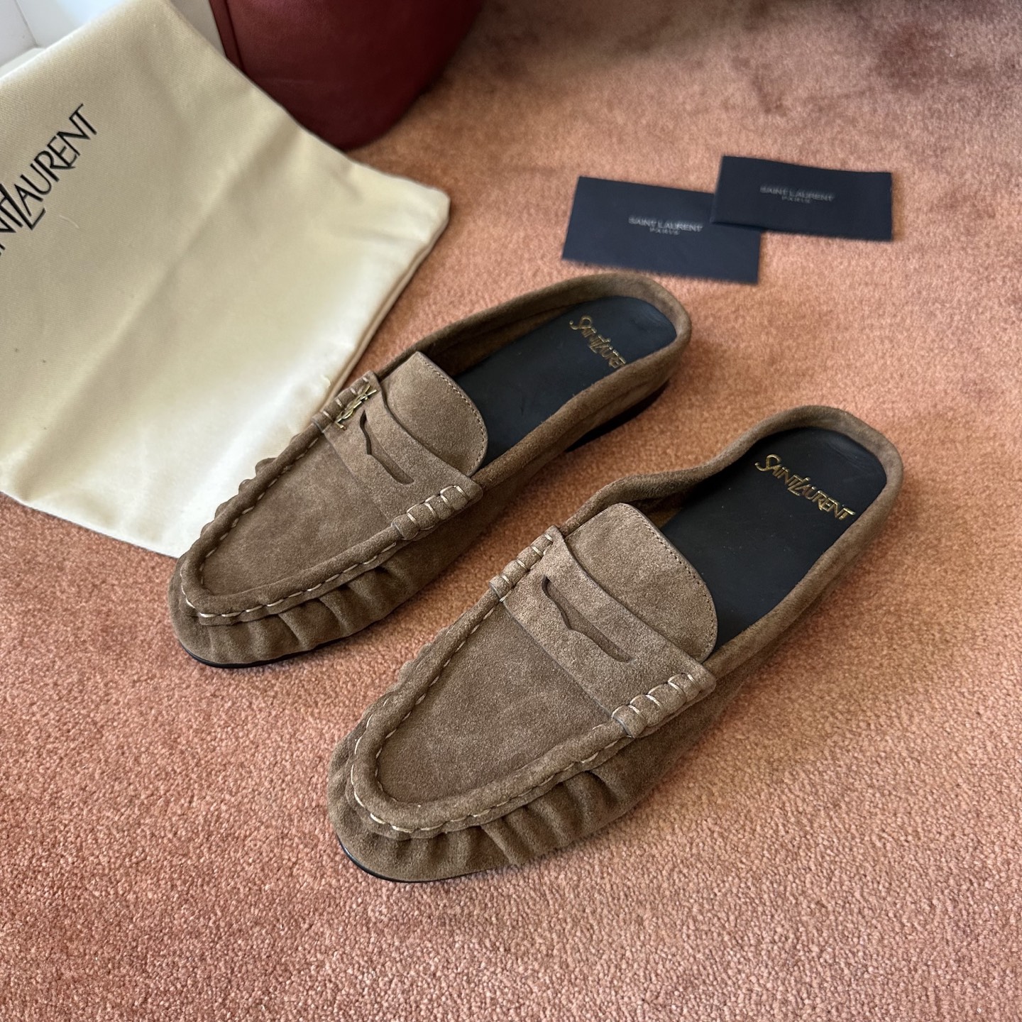 생로랑 YSL 장어 가죽 스웨이드 뮬 108325 이미지 2