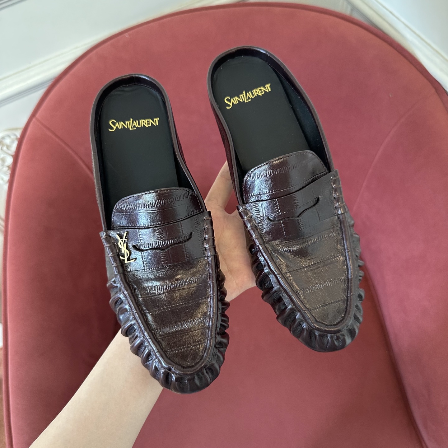 생로랑 YSL 앞코 덮인 뮬 로퍼 108321 이미지 8