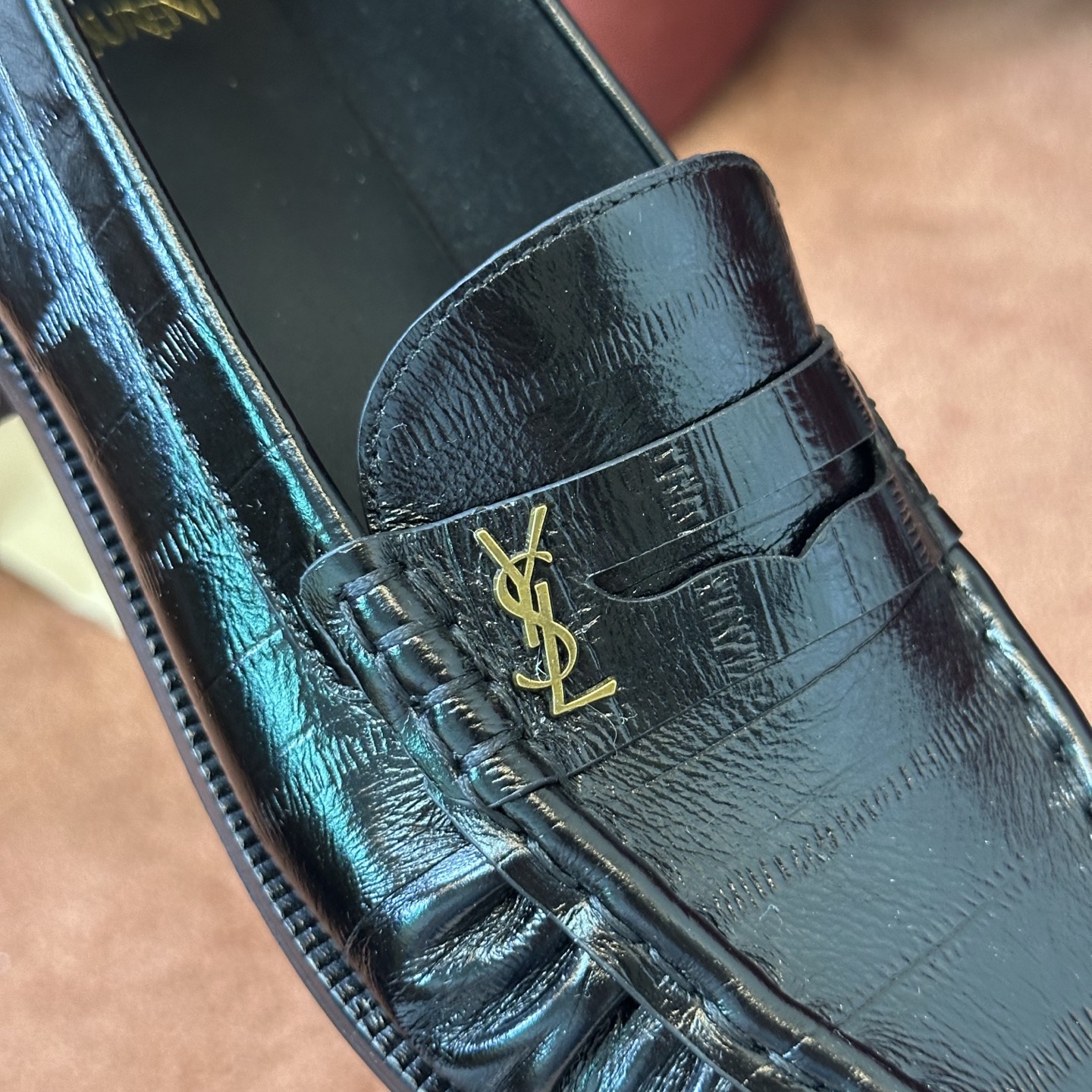 생로랑 YSL 앞코 덮인 뮬 슬리퍼 108310 이미지 4