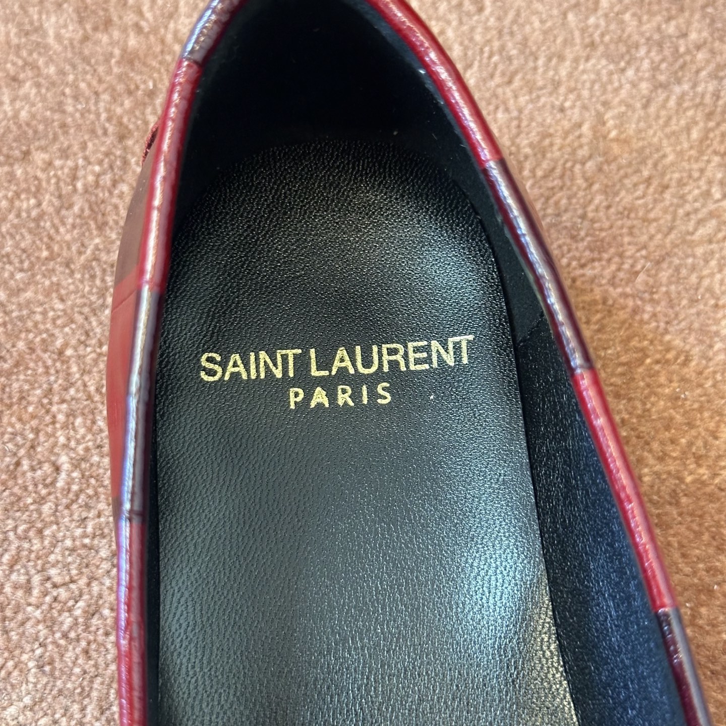 생로랑 YSL 앞코 덮인 장어가죽 뮬 로퍼 108291 이미지 5