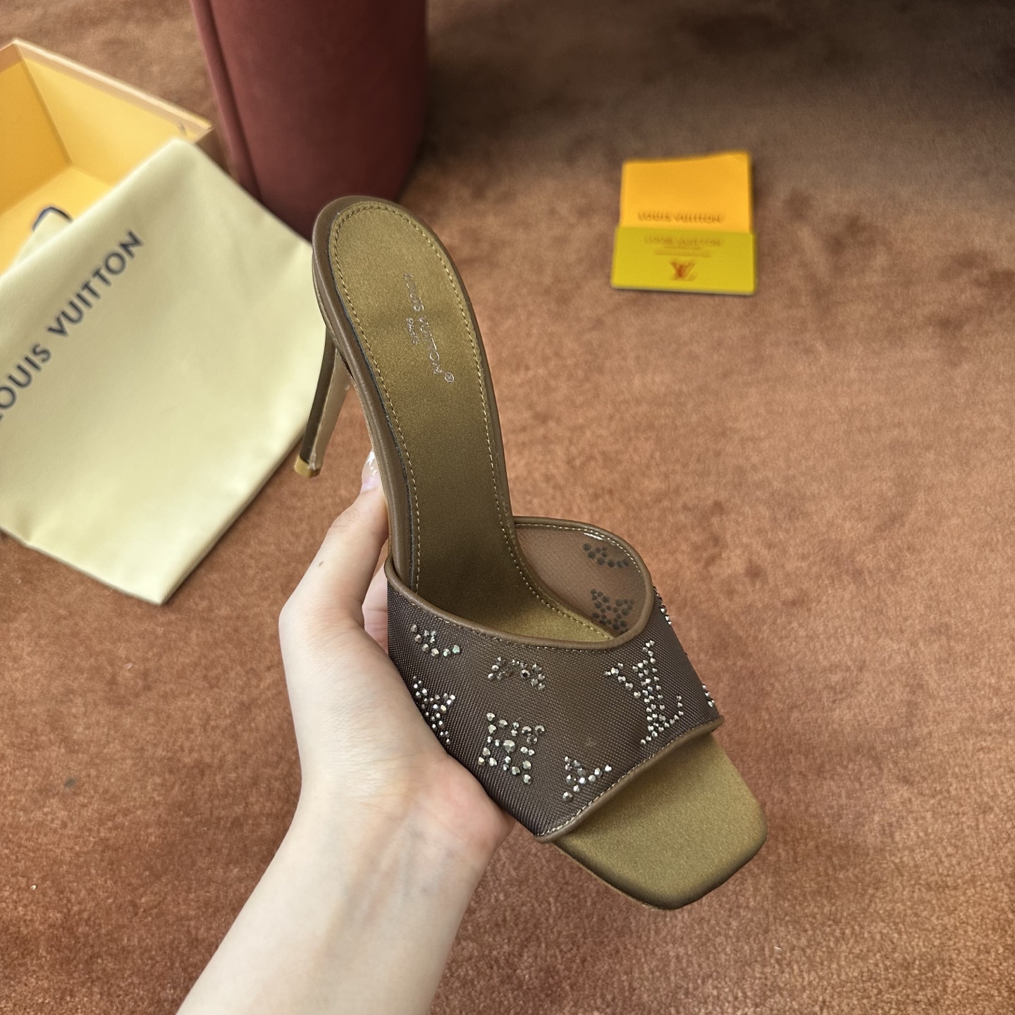 루이비통 신발 129399 Louis Vuitton Shoes 썸네일 이미지