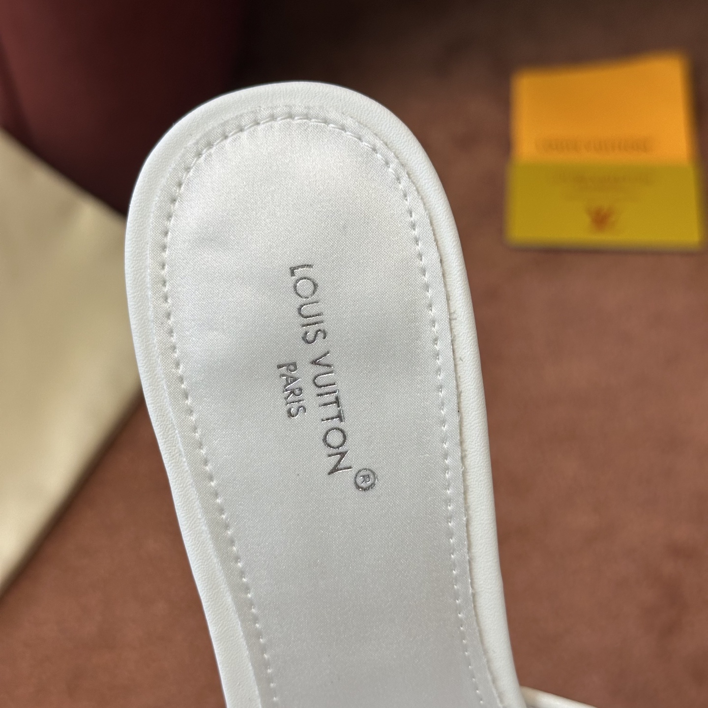 루이비통 신발 129398 Louis Vuitton Shoes 썸네일 이미지