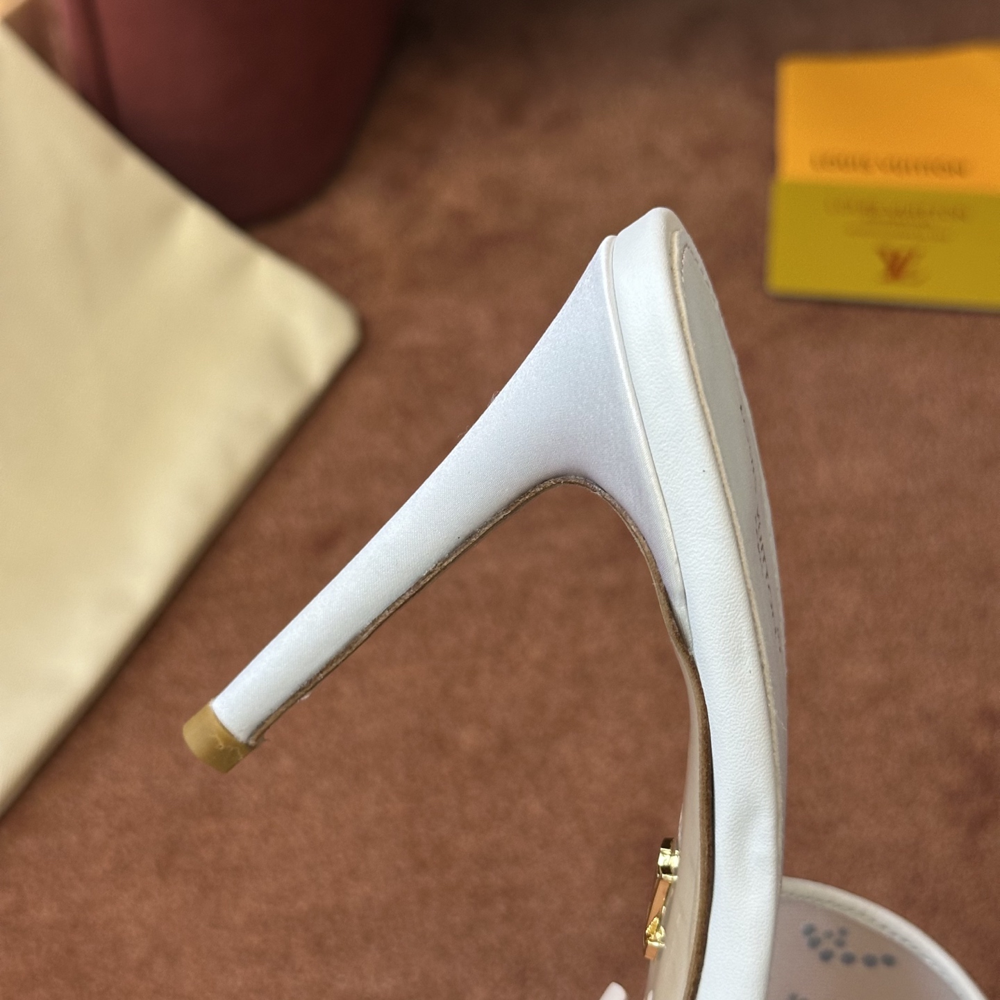 루이비통 신발 129398 Louis Vuitton Shoes 썸네일 이미지
