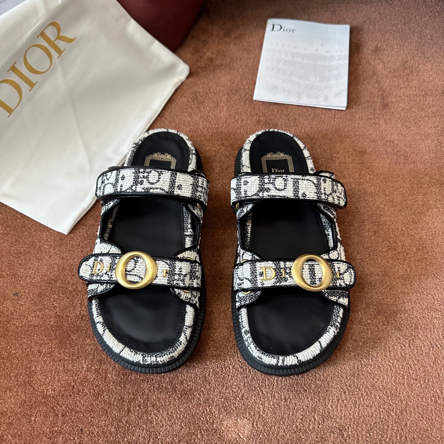 디올 신발 129384 Dior Shoes