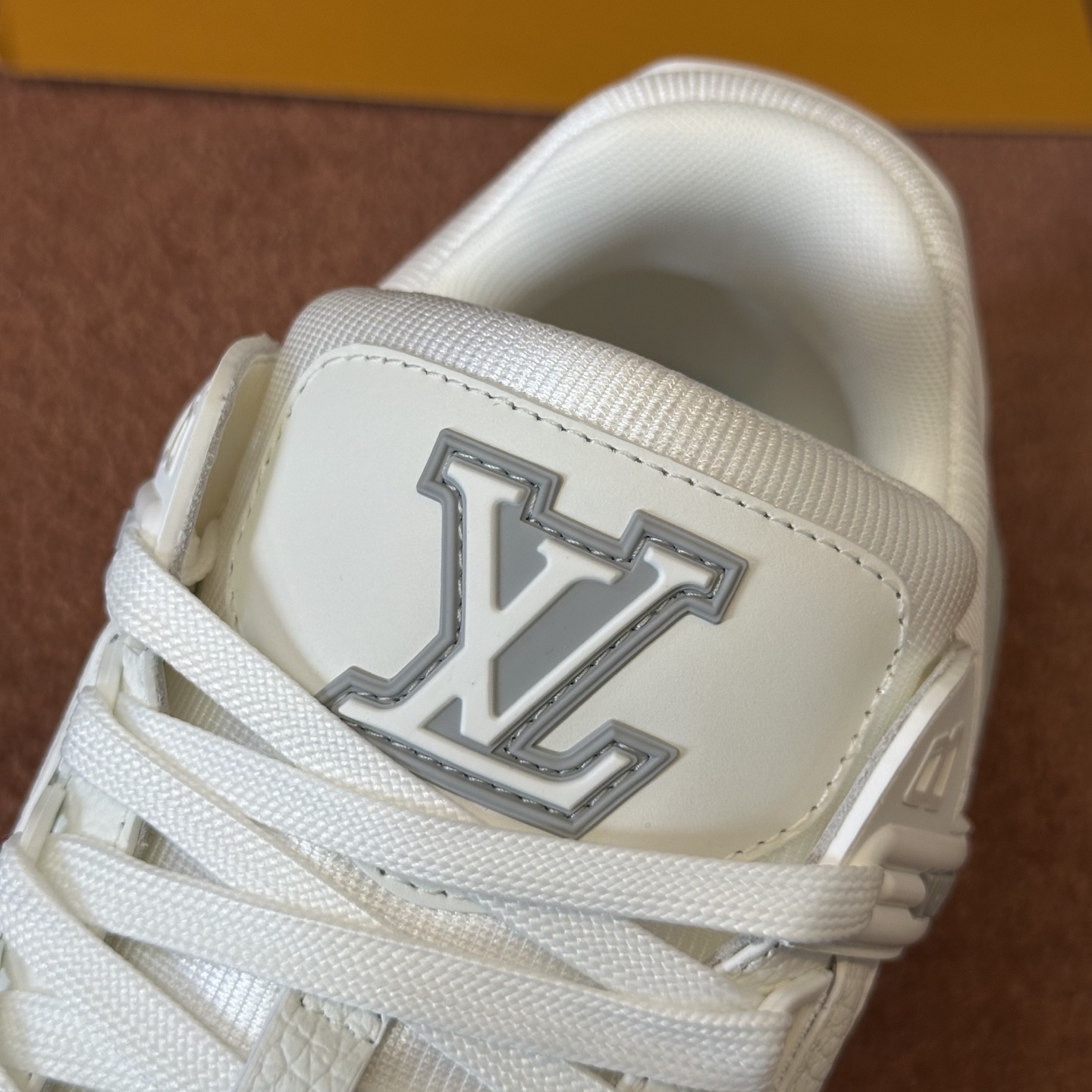루이비통 신발 129345 Louis Vuitton Shoes 썸네일 이미지