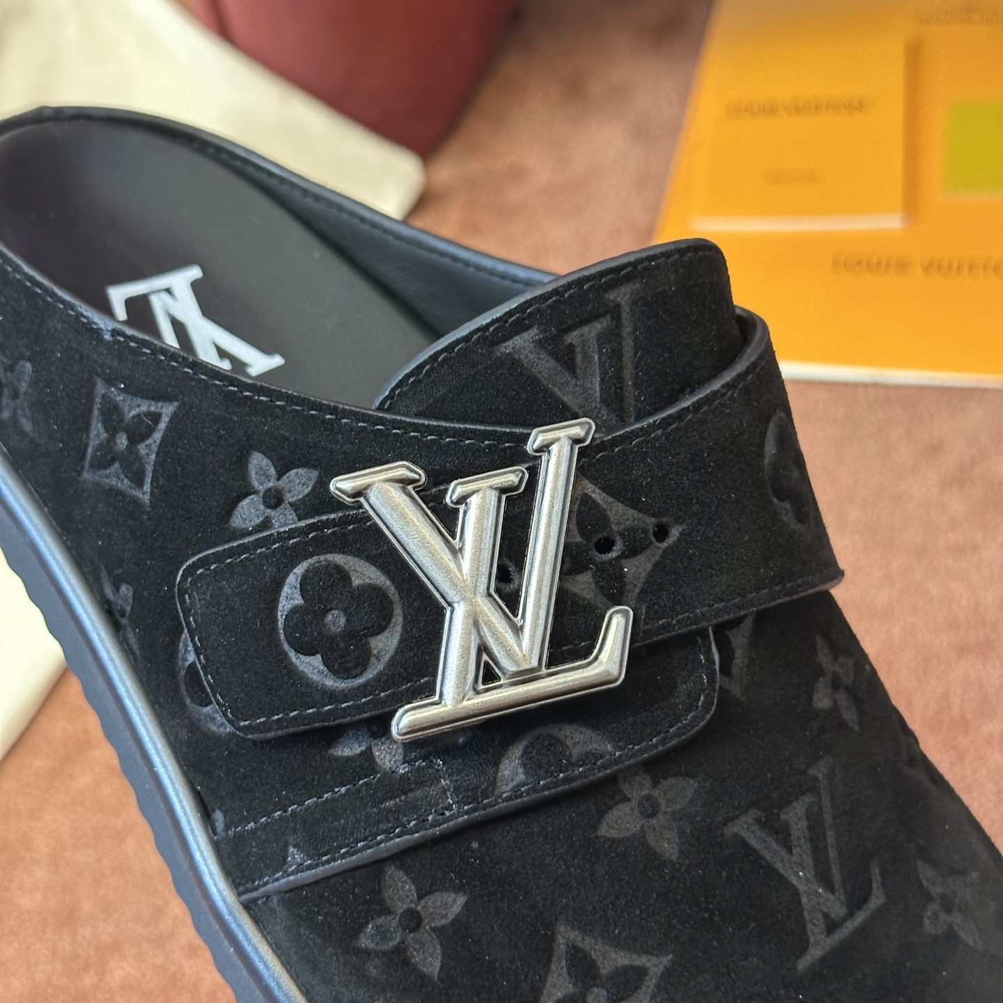 루이비통 신발 129311 Louis Vuitton Shoes 썸네일 이미지