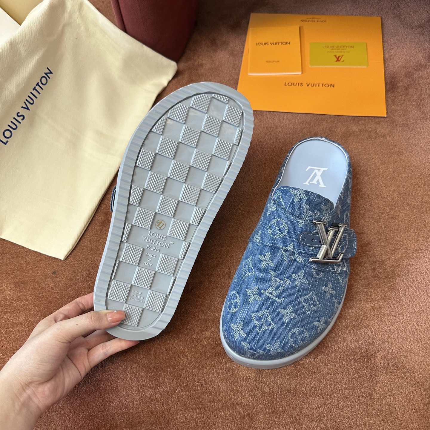 루이비통 신발 129310 Louis Vuitton Shoes 썸네일 이미지