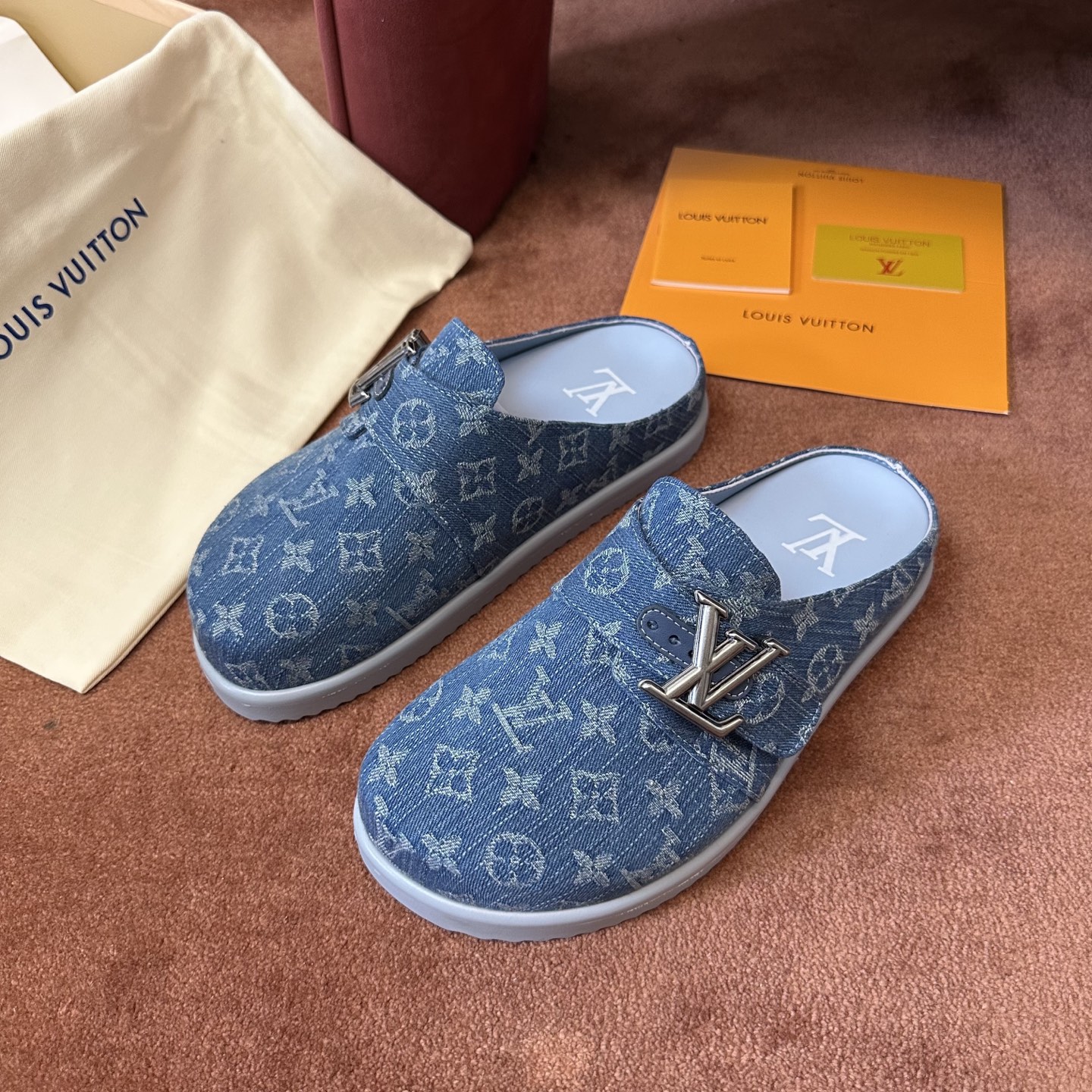루이비통 신발 129310 Louis Vuitton Shoes 썸네일 이미지