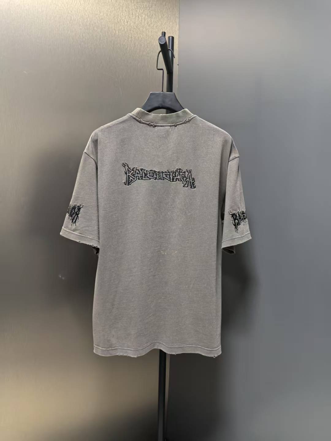 BALENCIAGA мужчина Высокая версия — photo 2