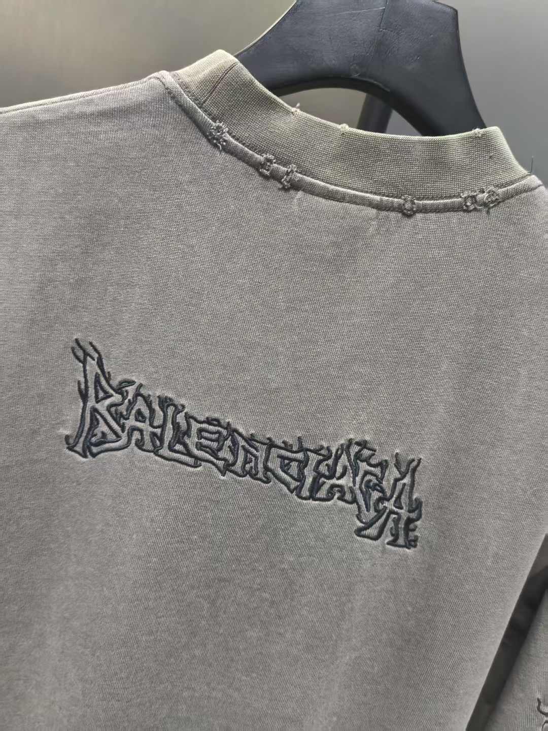 BALENCIAGA мужчина Высокая версия — photo 4