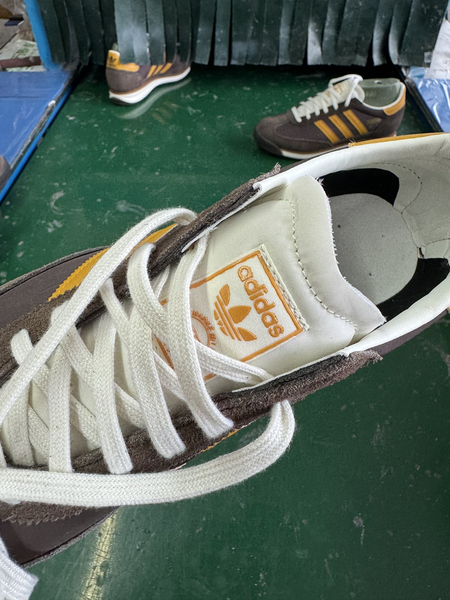 Adidas Originals SL 72 RS: Classic Retro Running Shoes - Brown/Gold 6 i1731484402 3012 0
