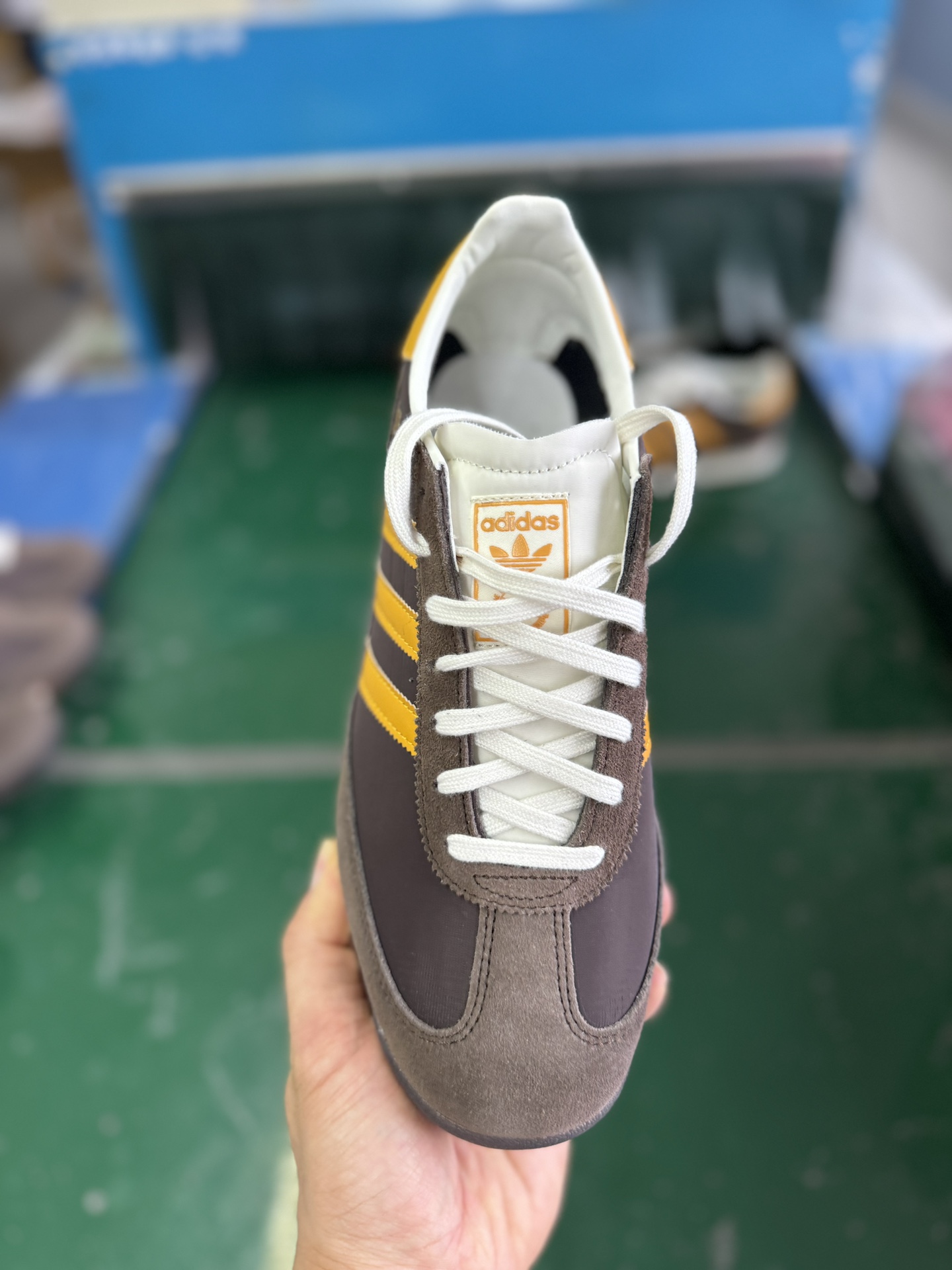 Adidas Originals SL 72 RS: Classic Retro Running Shoes - Brown/Gold 3 i1731484402 6086 8