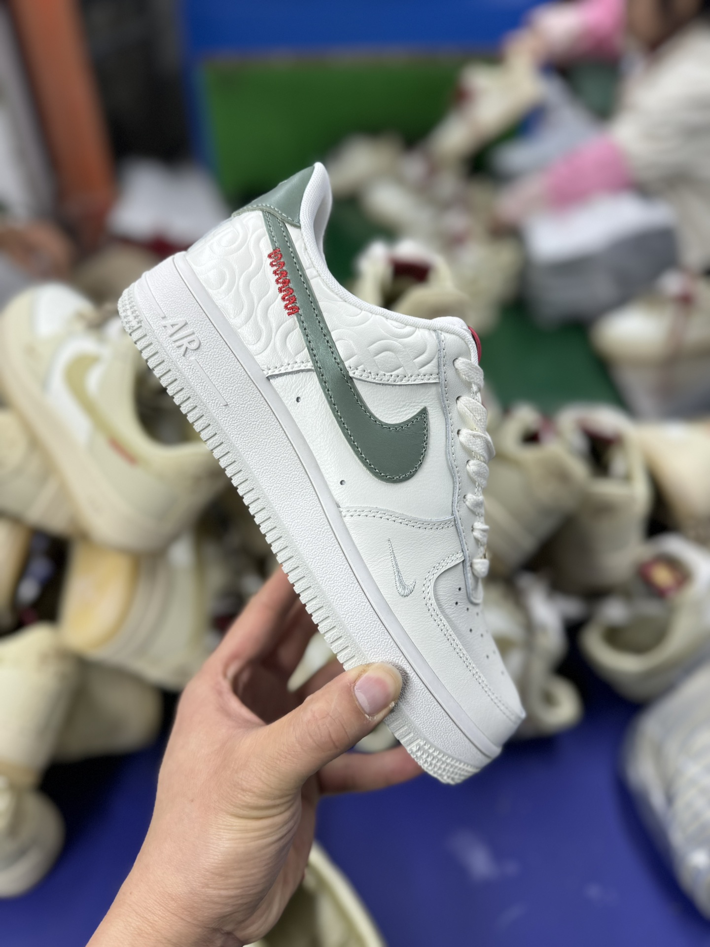 S版全网最顶头层Nike Air Force 1 Low 空军 低帮 蛇年限定  HV5979-130