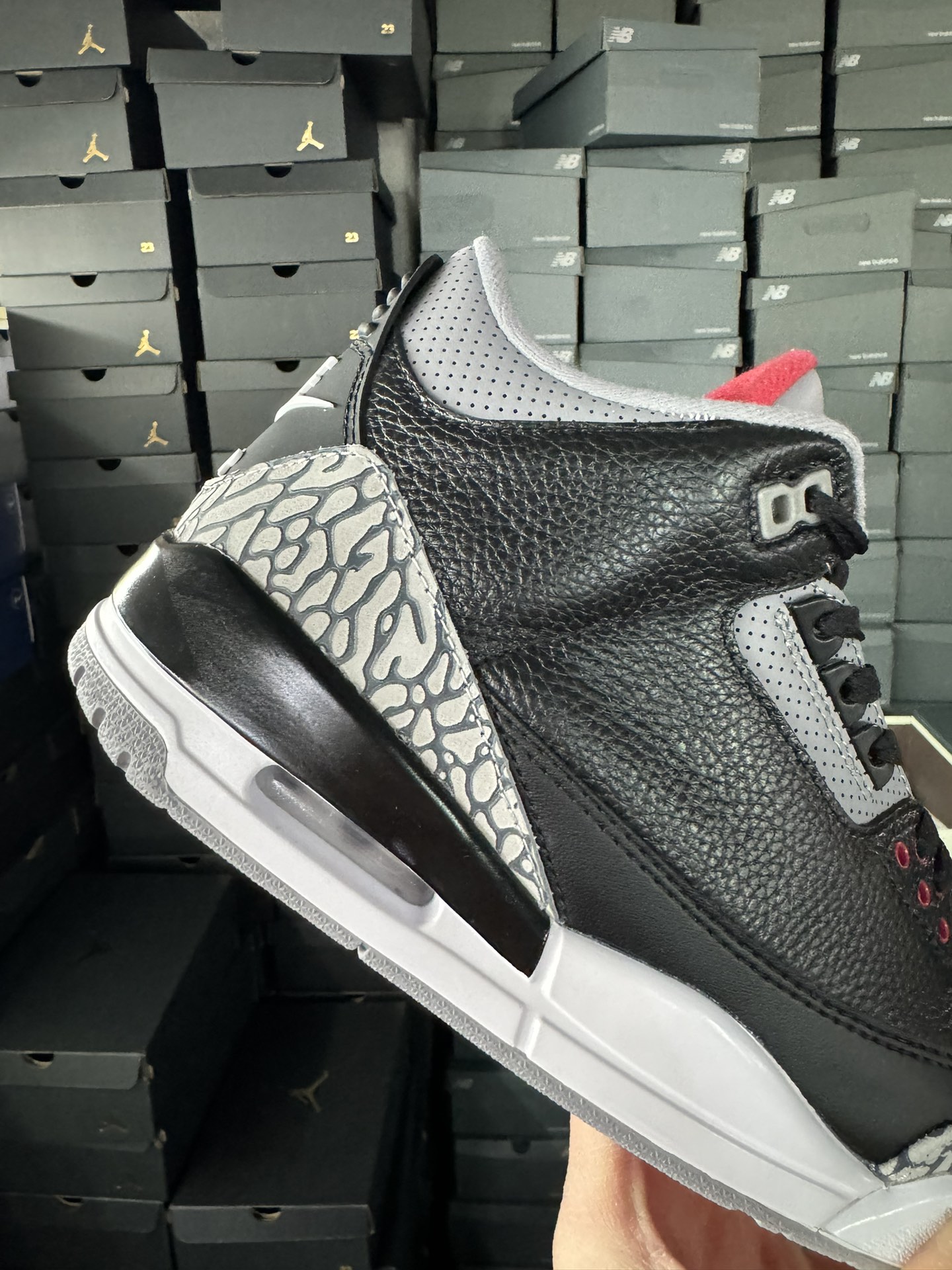 全新X版AJ3系列Air Jordan AJ3 Retro 黑水泥 854262-001