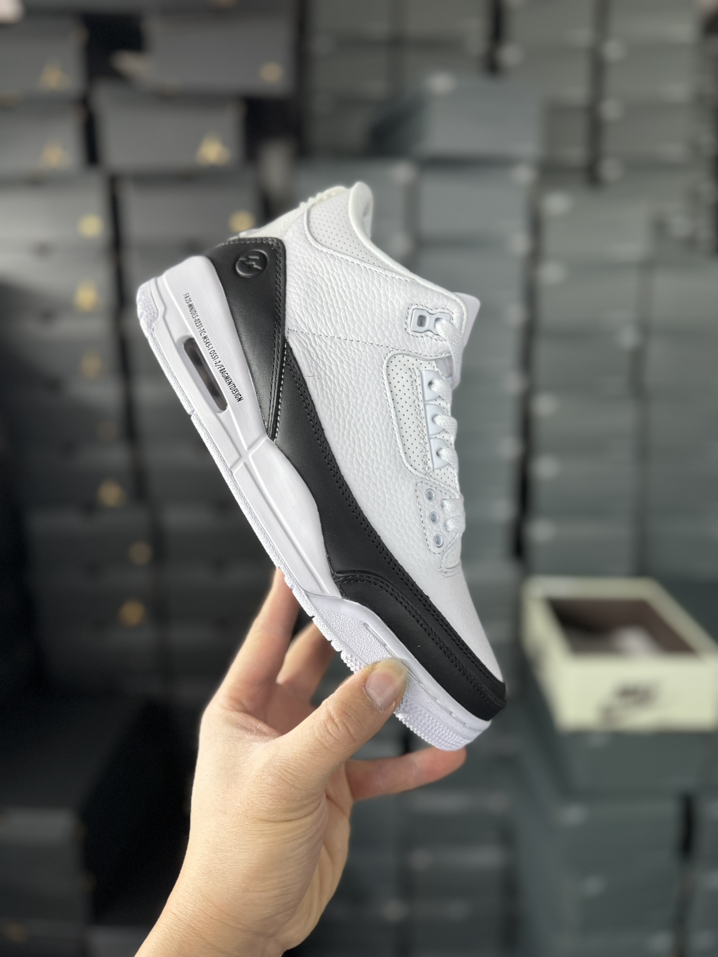 耐克Nike Air Jordan 3”UNC”迈克尔·乔丹AJ3代中帮复古休闲运动文化篮球鞋“藤原浩白黑闪电”DA3595-100