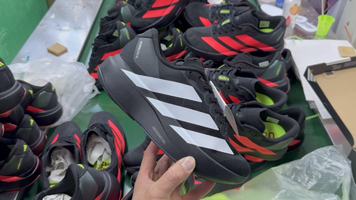 Adidas Adizero Evo SL: Lightweight, Breathable, and Cushioned Running Shoes