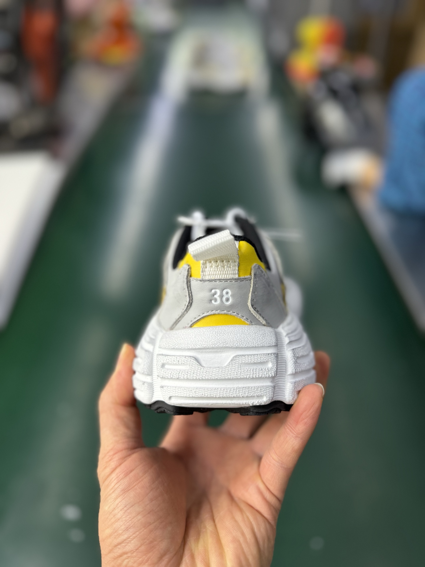 P400 新品VG版全头层17代Balenciaga Monday 巴黎世家牛皮革圆头系带低帮生活休闲鞋