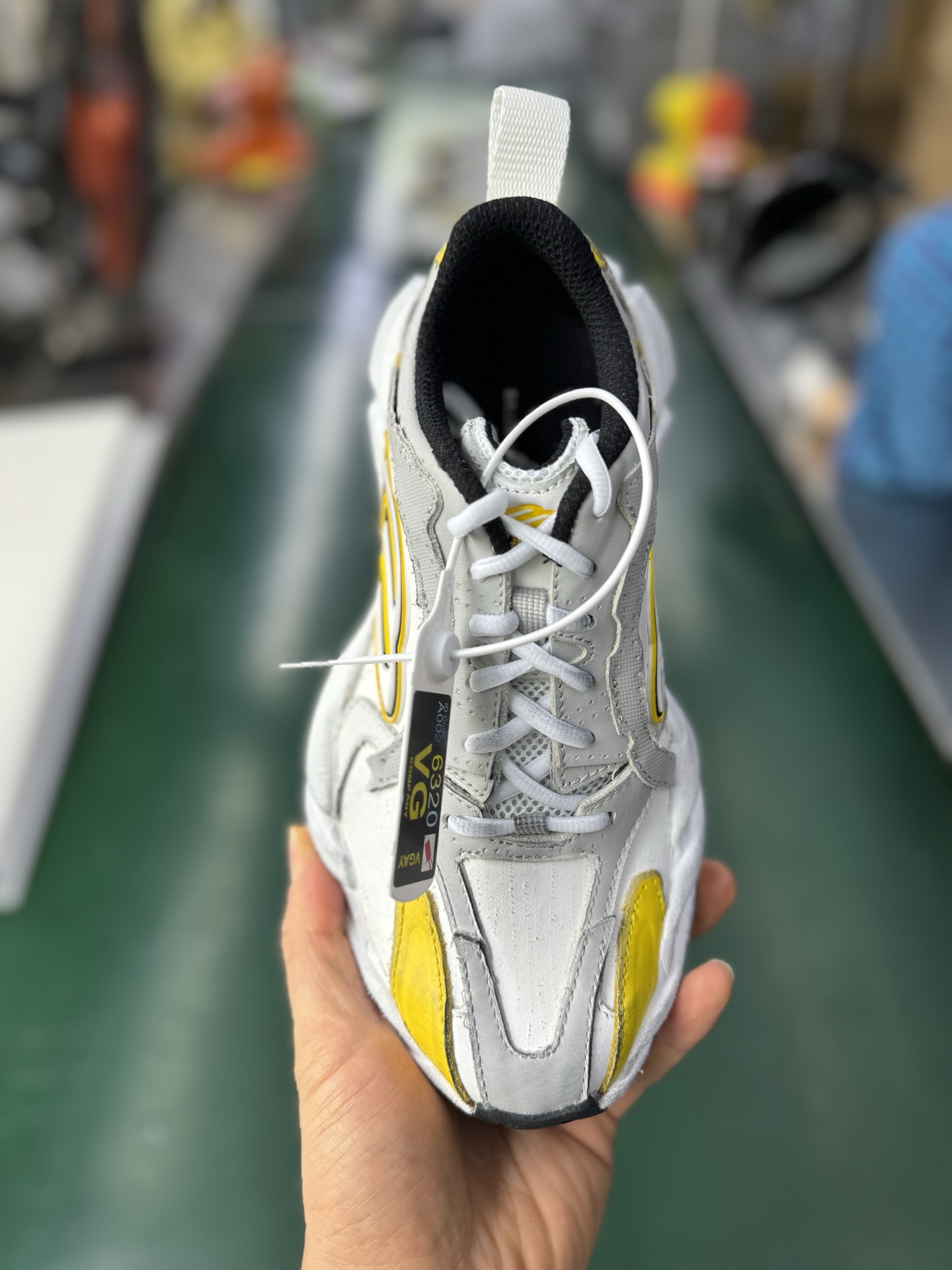 P400 新品VG版全头层17代Balenciaga Monday 巴黎世家牛皮革圆头系带低帮生活休闲鞋