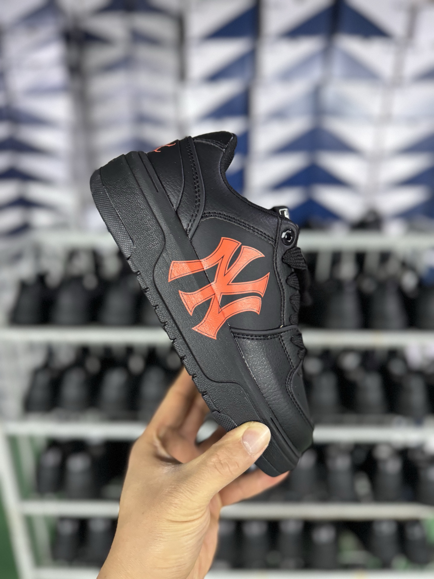 P200 网络爆款 MLB NY印花 中帮 New York Yankees x  MLB Chukky Classic 经典老爹风轻量增高厚底百搭休闲运动慢跑鞋