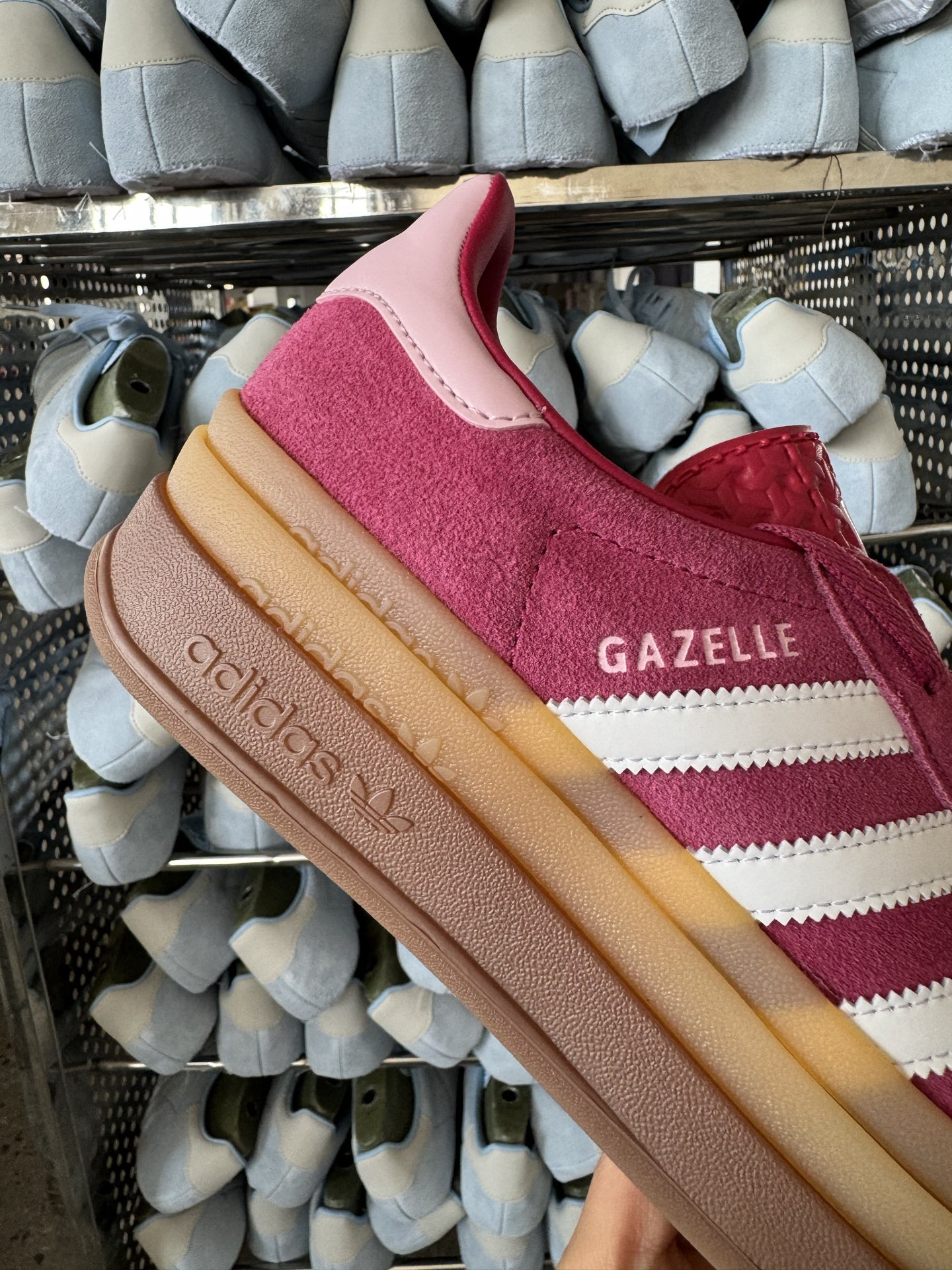 P200CS纯原Ad Originals Gazelle Bold 纯原版本 三叶草厚底休闲防滑耐磨低帮板鞋 ID6997